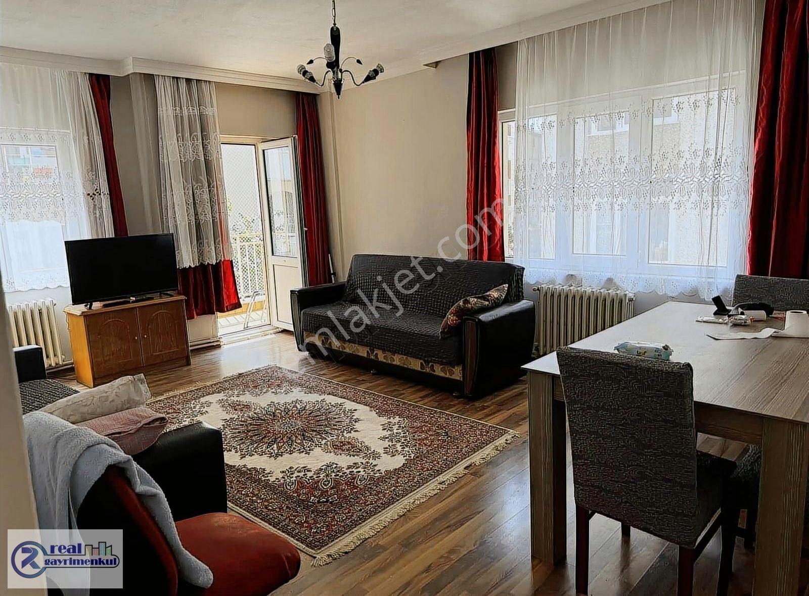 Çorlu Muhittin Kiralık Daire MUHİTTİN MAHALLESİNDE 3+1 EŞYALI KİRALIK DAİRE