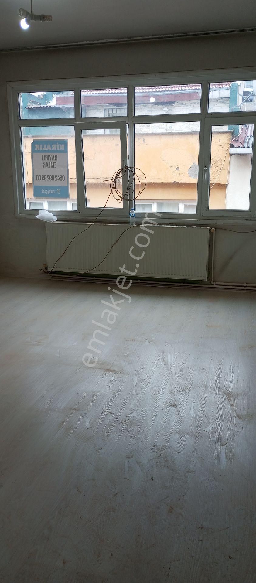 4.levent Çeliktepede 2+1 75 M2 İçi Tamamen Yenilenmiş Arakat Masrsfsız Muhteşem Daire - Görsel 28