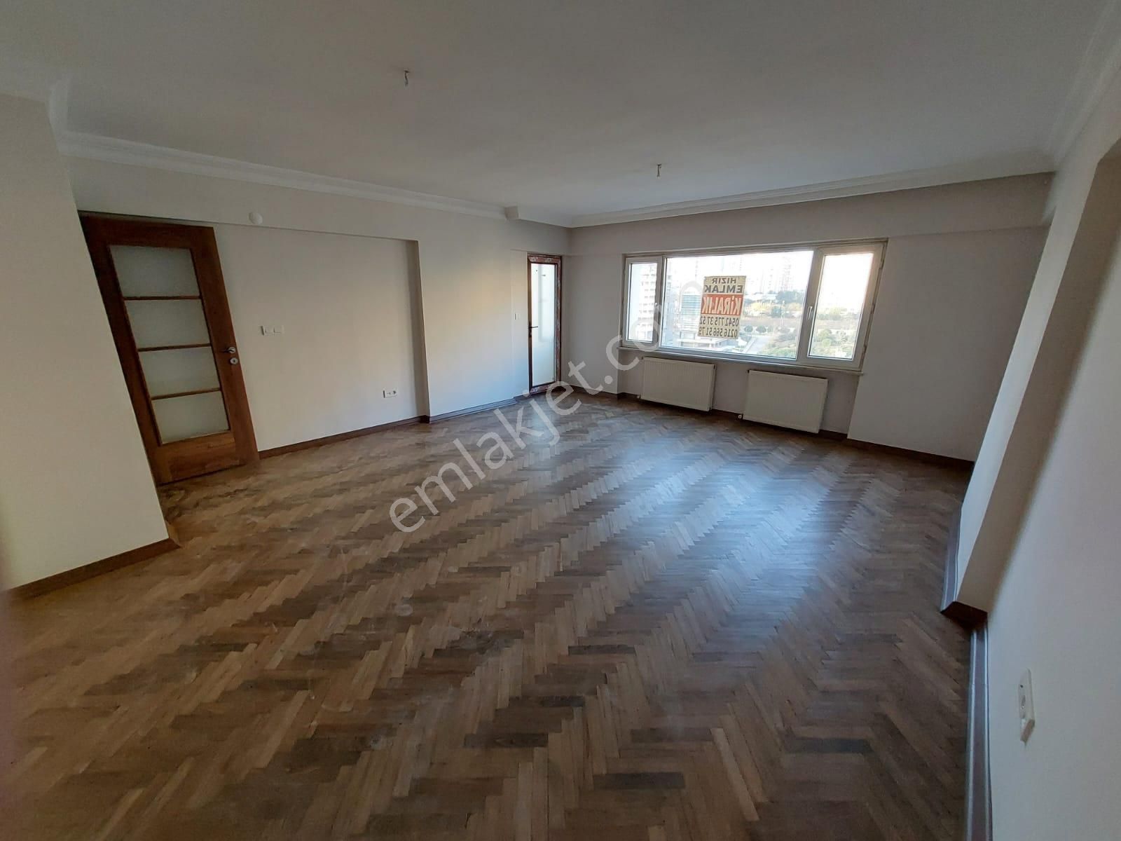 Hızır Turizm Emlak’ Dan Küçükbakkalköy’ De 3+1 Kombili Kiralık Daire