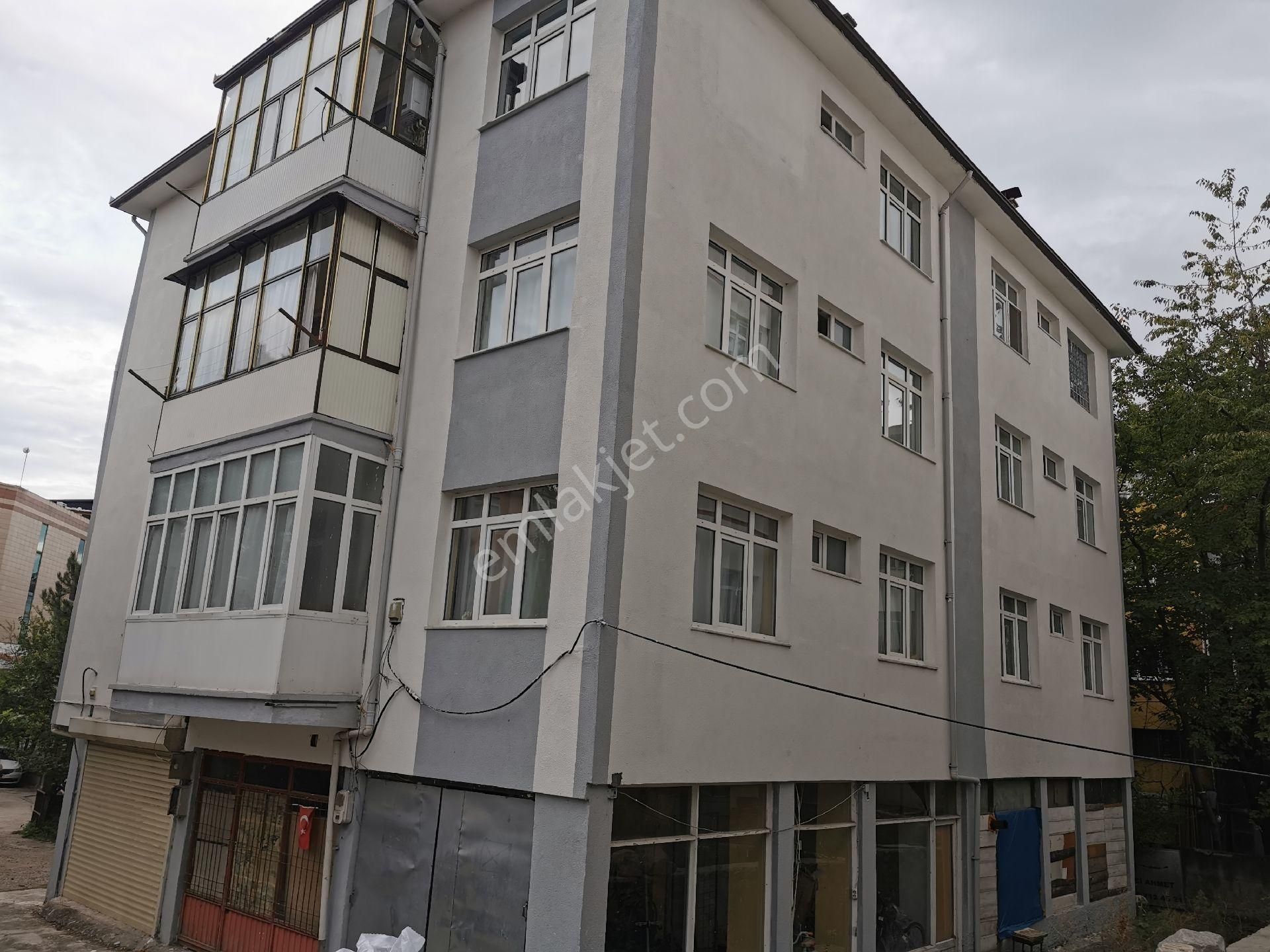 Safranbolu Atatürk Satılık Daire  SAFRANBOLU MERKEZ DE BİRLİK APT. SATILIK 3+1 DAİRE 