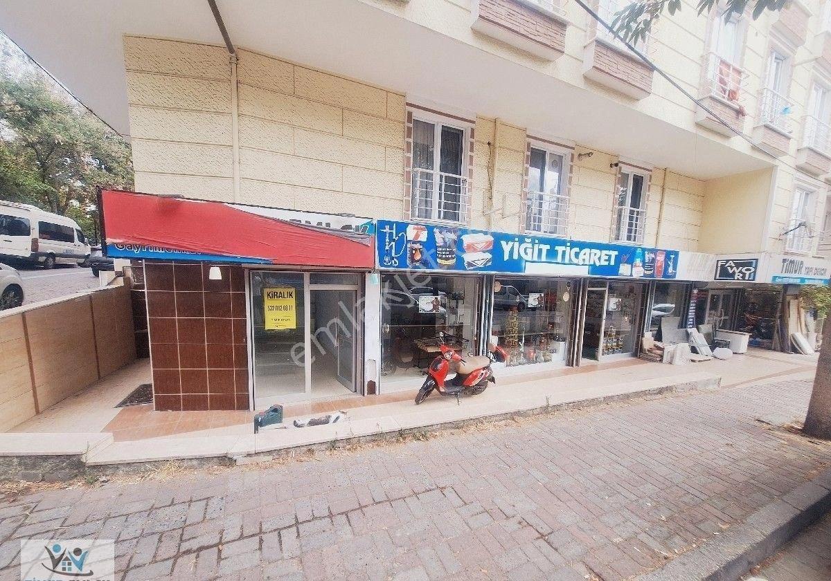 Avcılar Cihangirde Satılık 240 M² Kiracılı Dükkan - Görsel 6