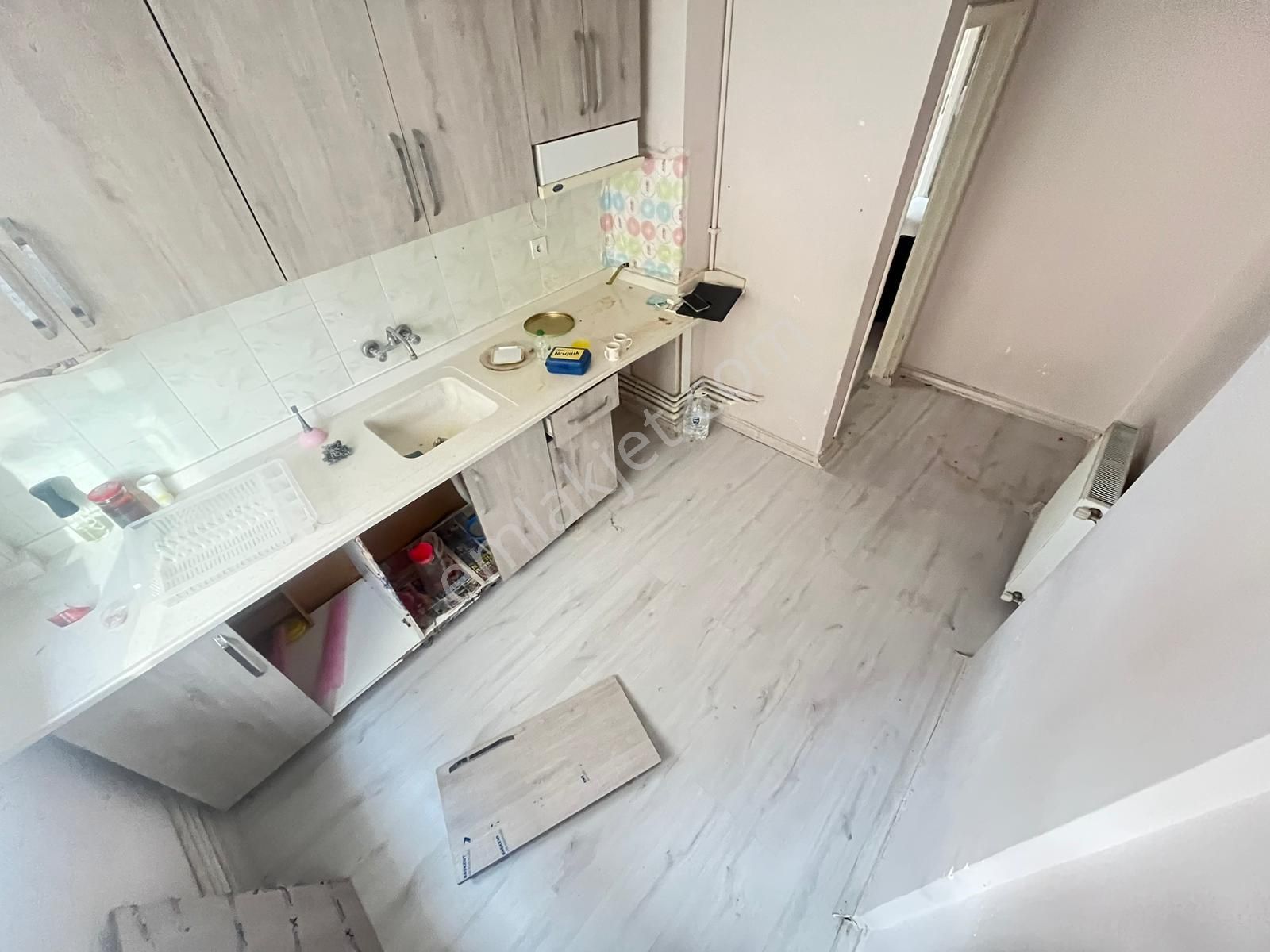 Sincan Selçuklu Satılık Daire MÇ EMLAKTAN SELÇUKLU MAHALLESİNDE 2+1 SATILIK DAİRE 