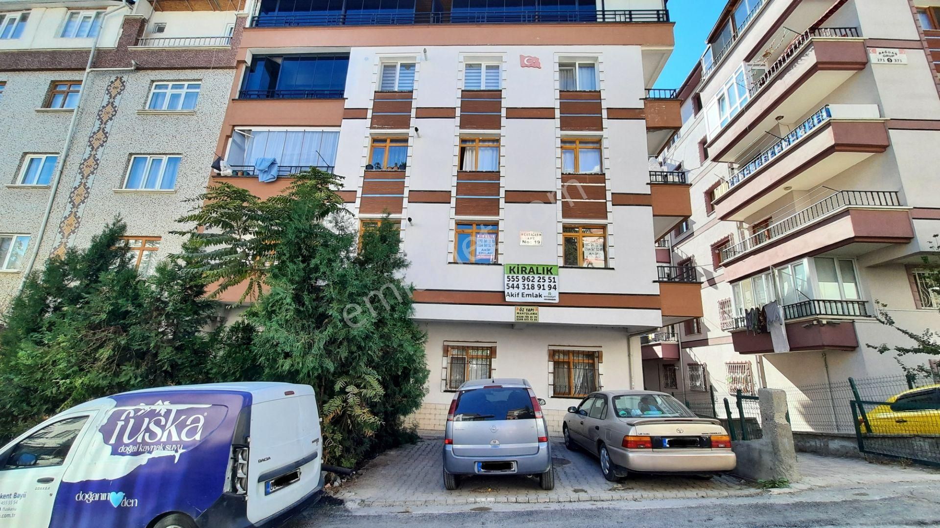 Etimesgut Atakent Kiralık Daire Akif'ten Elvankent Atakent'te 14.cadde Yanı 3+1 Ara Kat Kiralık Daire