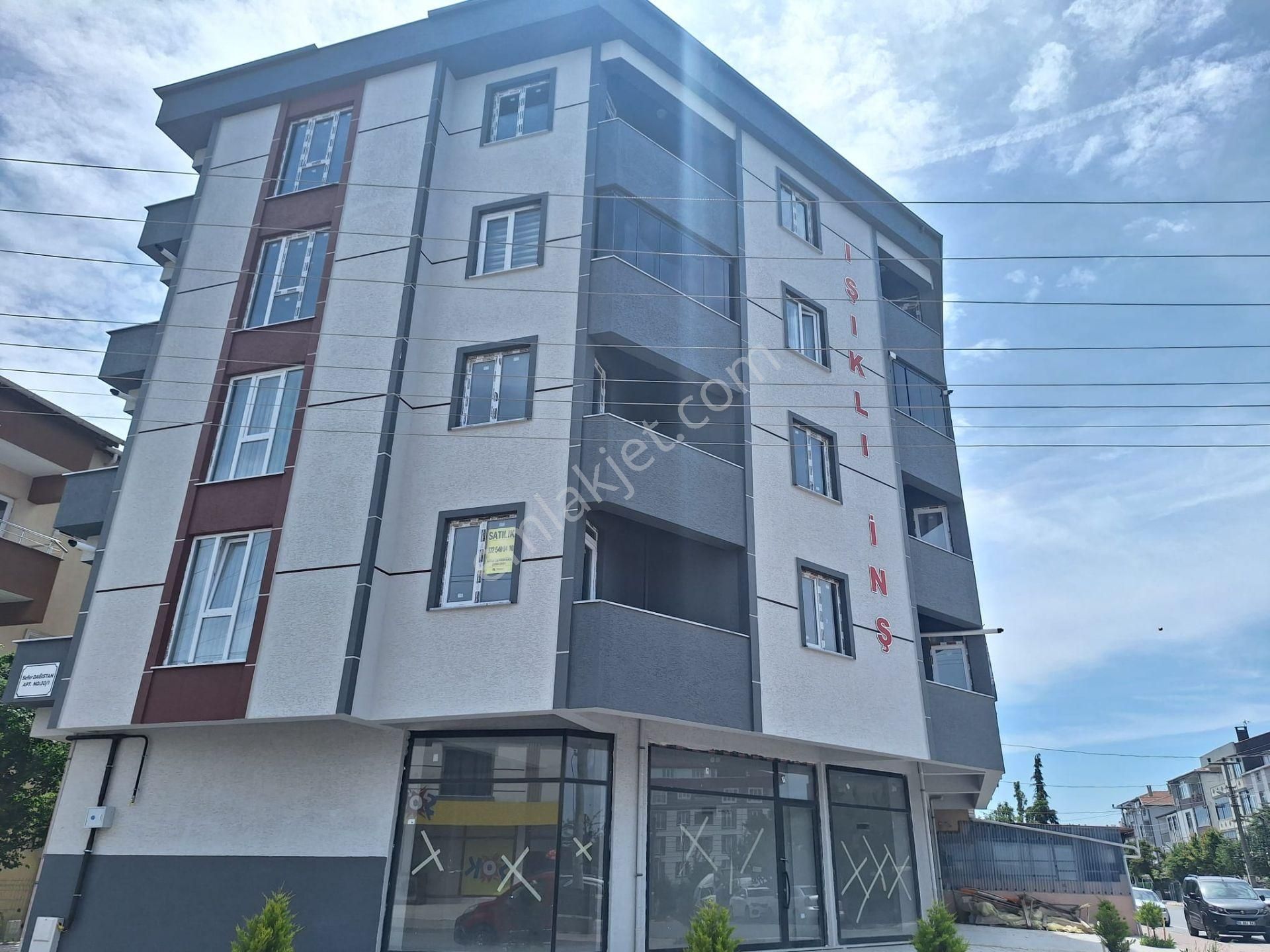 Kapaklı Bahçelievler Satılık Daire  AKYÜZ GAYRİMENKUL DEN KAPAKLI BAHÇELİEVLERDE   SATILIK 4+1 DUBLEKS DAİRE 