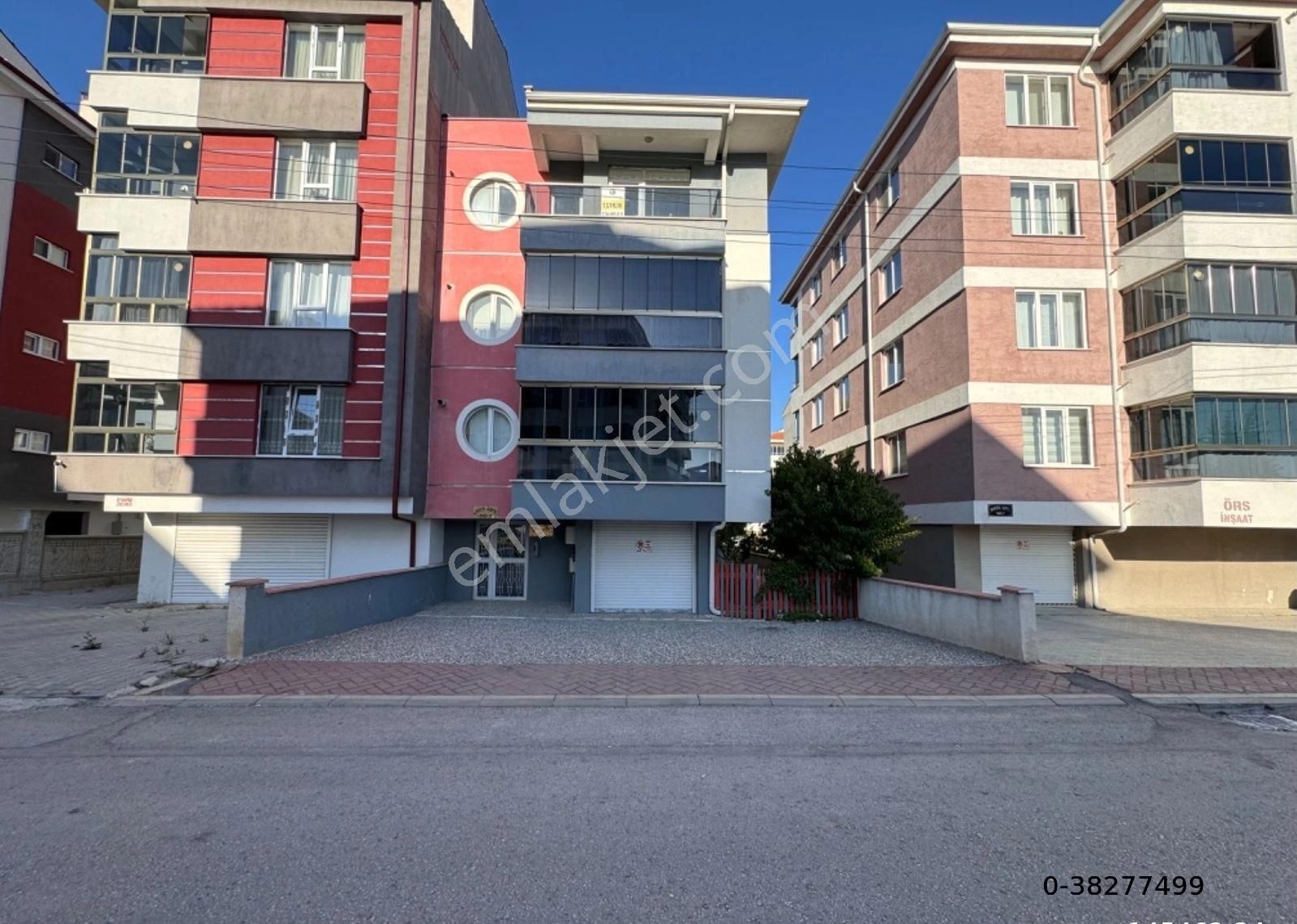 Odunpazarı 71 Evler Satılık Daire ÖZGÜN'DEN 71 EVLER MH. BALSU BULVAR YAKINI 3+1 DAİRE