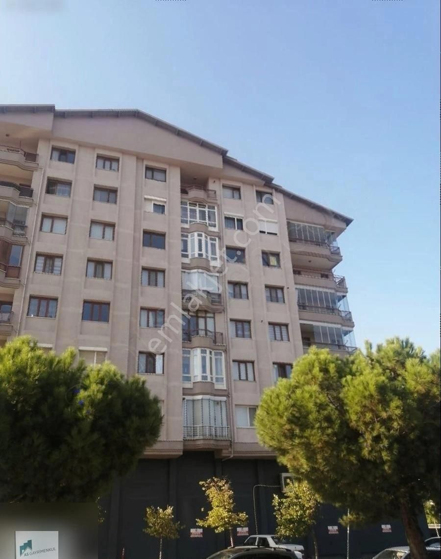 Isparta Merkez Modern Evler Satılık Daire GÜLKENT KAVŞAĞINDA ARA KAT MANZARALI GENİŞ KULLANIŞLI 3+1 DAİRE