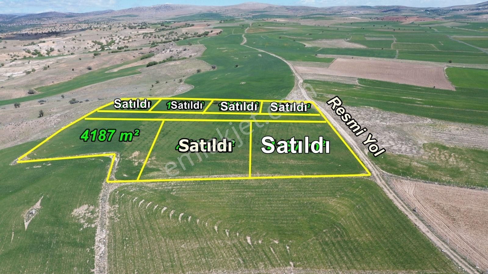 Meram Hatunsaray Satılık Tarla  GÜNEYDERE'DE 4.187 m² HATUNSARAY PETROL ARKASI BAHÇELİK