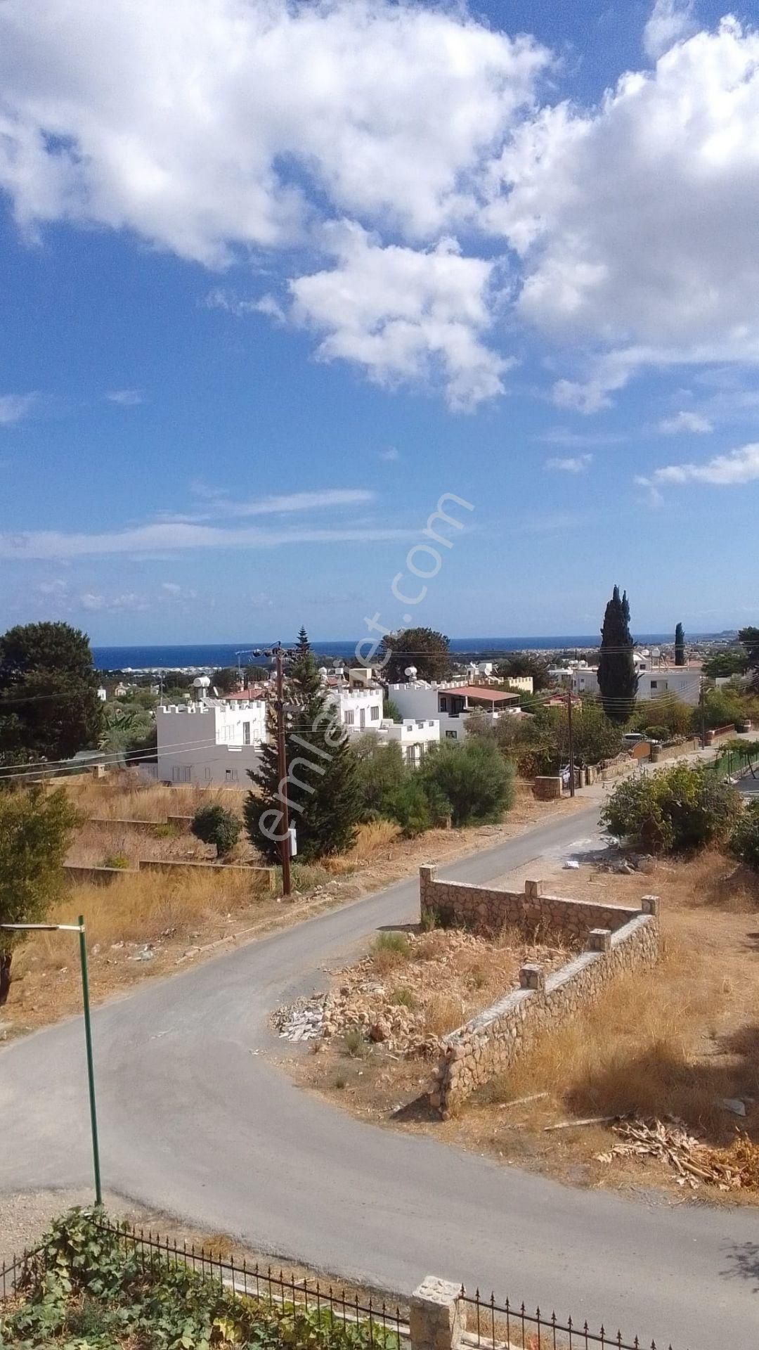 Girne Karşıyaka Köyü Satılık Otel Kıbrıs Girne'de Yatırım Fırsatı Satılık 2 Yıldızlı Otel