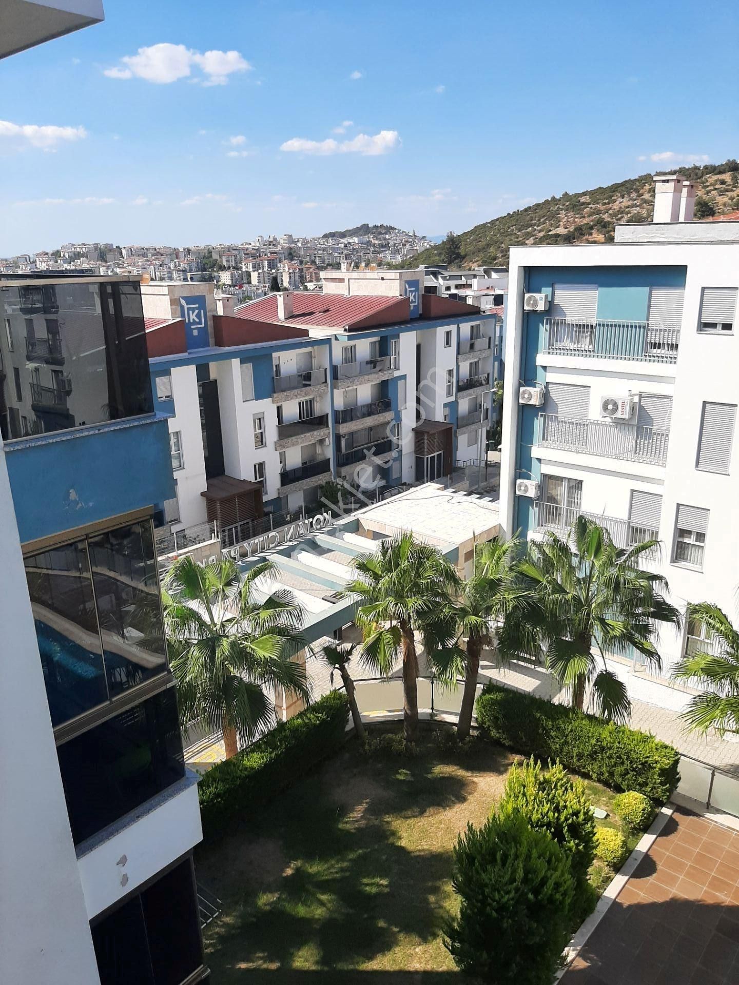 Kuşadası İkiçeşmelik Satılık Daire Kuşadasında Geniş 2+1 Satılık Eşyalı Daire