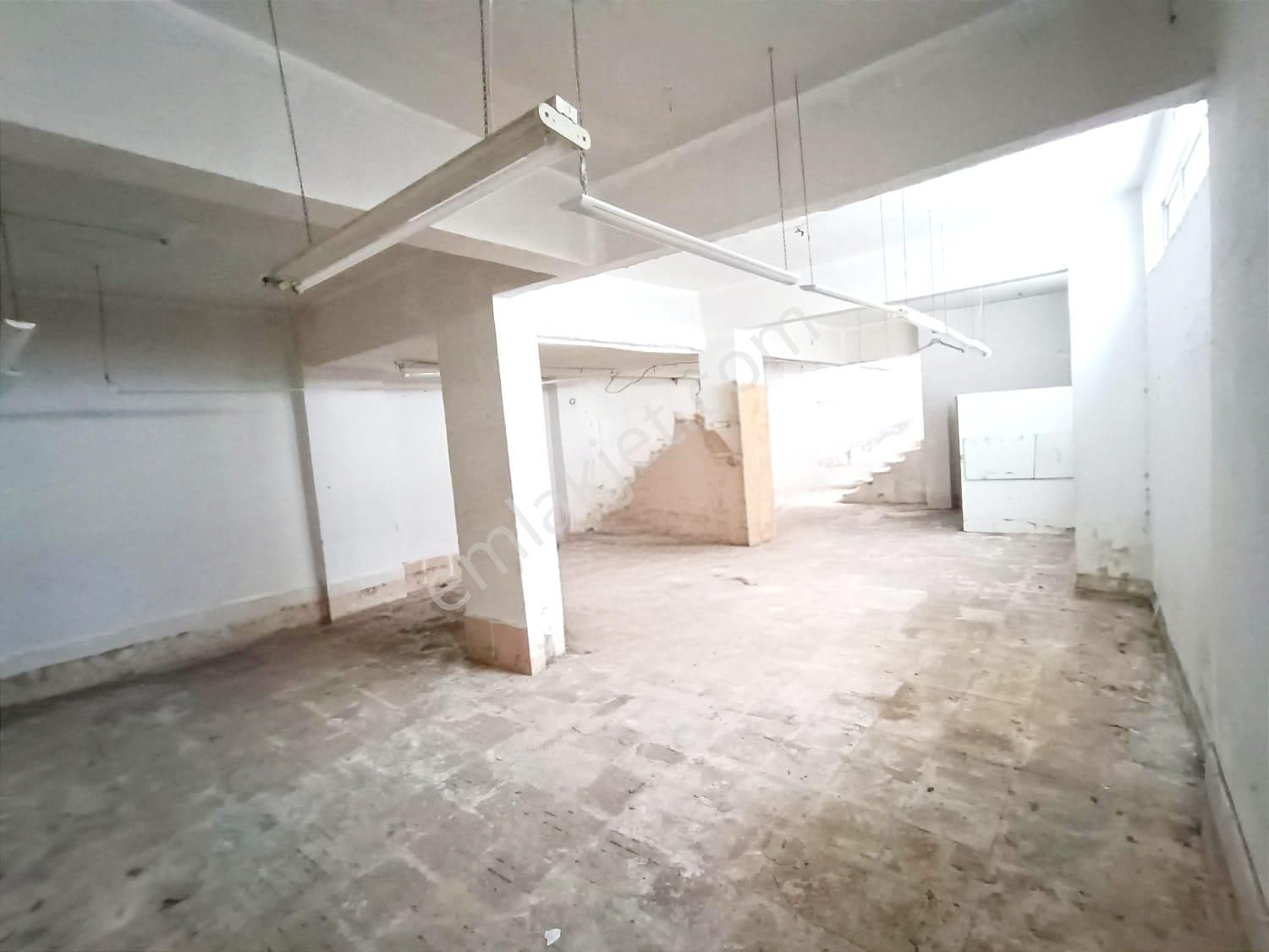 Bağcılar Yenimahalle Kiralık Atölye  TORUNLAR EMLAKDAN KİRALIK KULLANIŞLI 80M2 ATÖLYE DÜKKAN