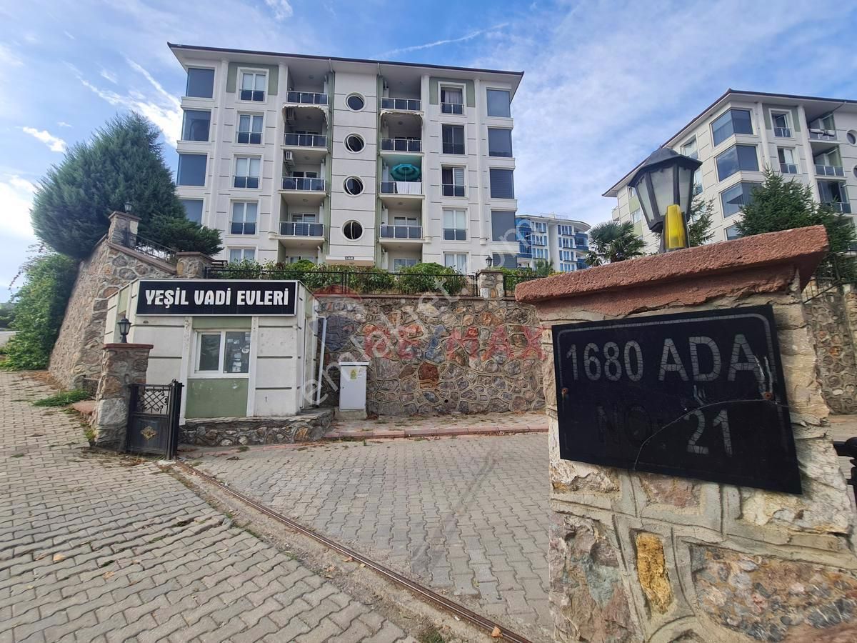 Adapazarı Korucuk Satılık Daire REMAX MAVİ'DEN  KORUCUK'TA MUHTEŞEM  MANZARALI 145 m2 3+1 DAİRE