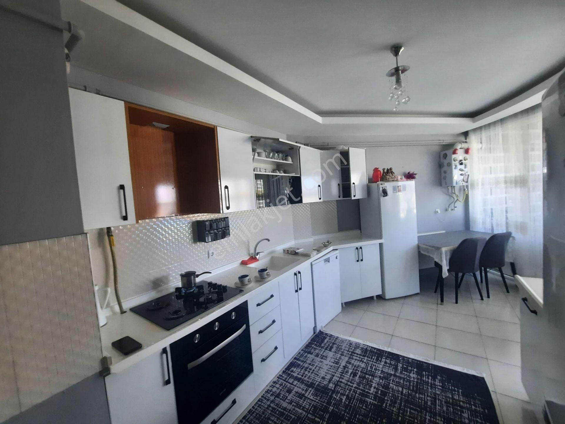 Melikgazi Bahçelievler Satılık Daire  ELİSA GYO//SERKENT ANA CADDE ÜZERİ 3+1 ARA KAT FUL YAPILI SATILIK DAİRE