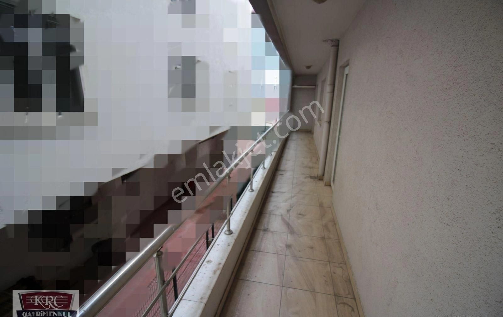 Krc'den Tıp Fakültesi Caddesinde Ofis Kullanımına Da Uygun 2+1 Kiralık - Görsel 7