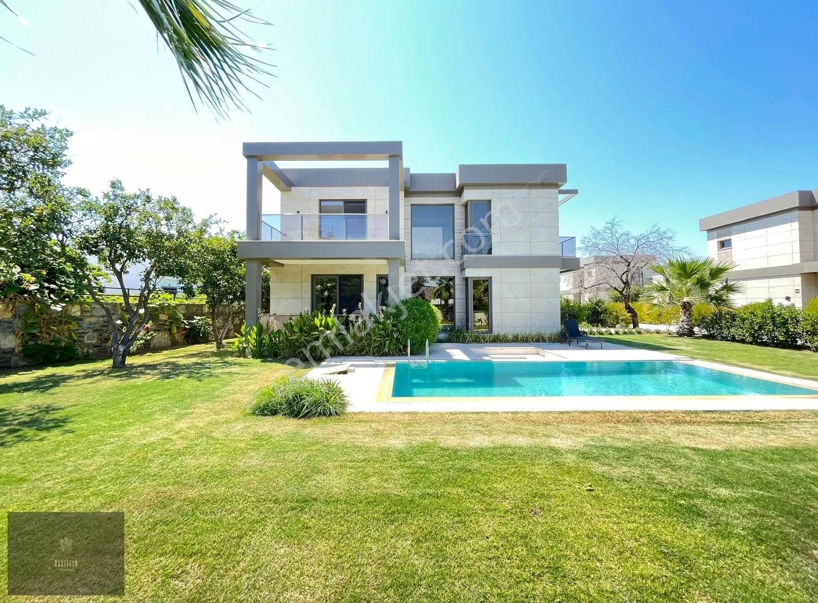 Bodrum Gölköy Satılık Villa Bodrum Gölköy'de Denize 350 M Satılık Çok Özel Villa