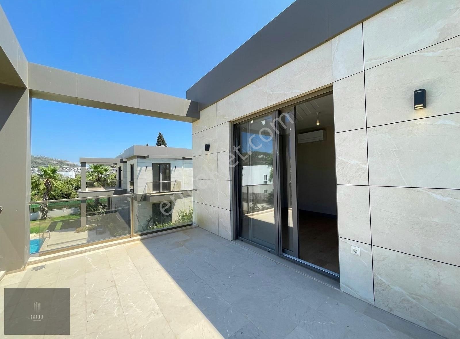 Bodrum Gölköy'de Denize 350 M Satılık Çok Özel Villa - Görsel 17