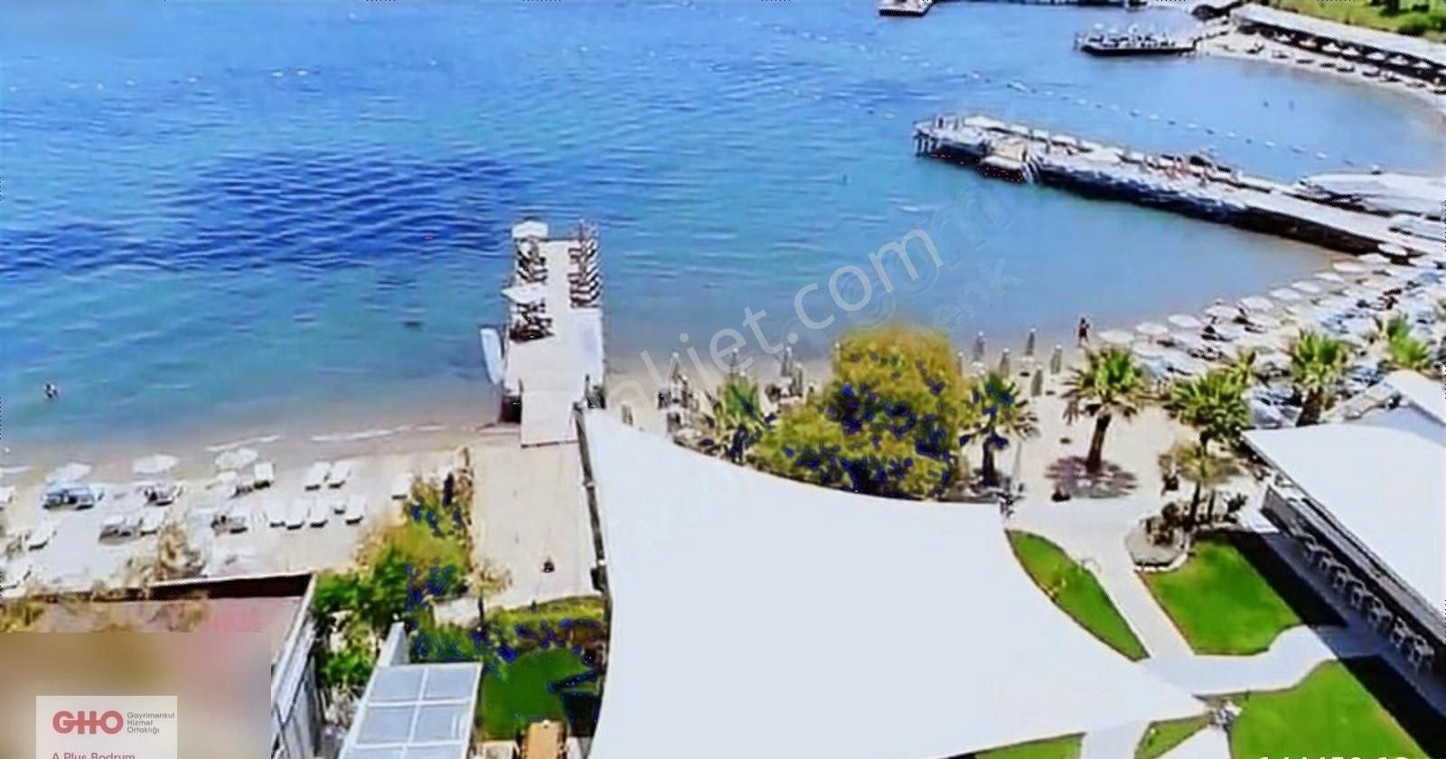 Bodrum Gümbet Satılık Residence Asarlik Platin Residence'da Denize Sıfır Plaj ve Iskele