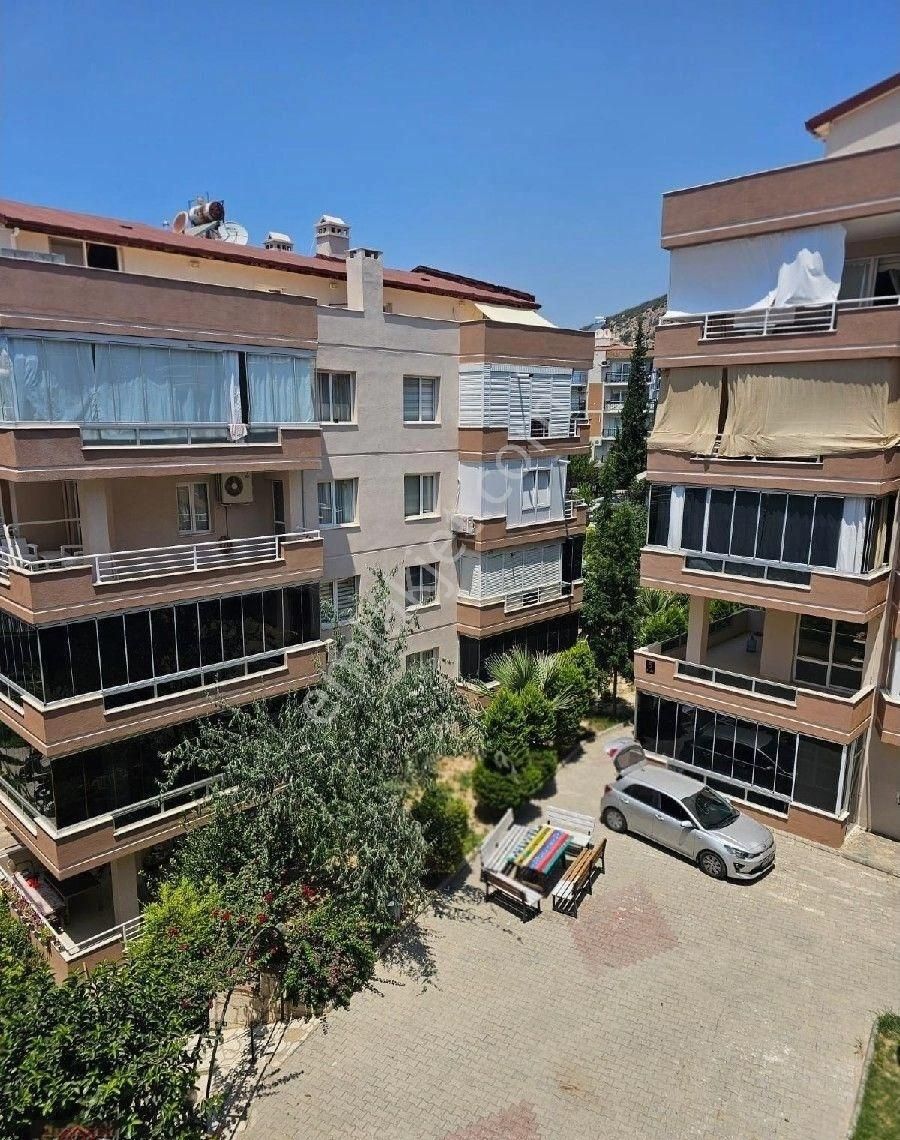 Kuşadası Ege Satılık Daire KUŞADASI EGE MAHALLESİNDE 3+1 ARAKAT ASANSÖRLÜ DOĞALGAZLI DAİRE