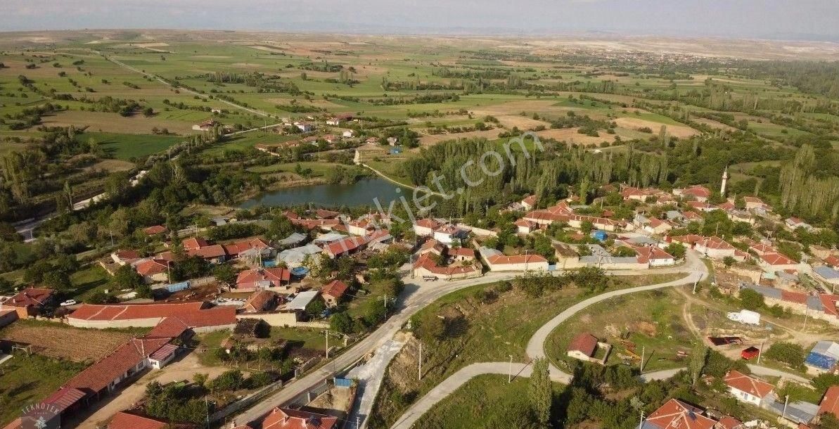 Sivrihisar Koçaş Satılık Tarla Koçaş Köyünde Günyüzü Yoluna Yakın 3300 M2 Tarla