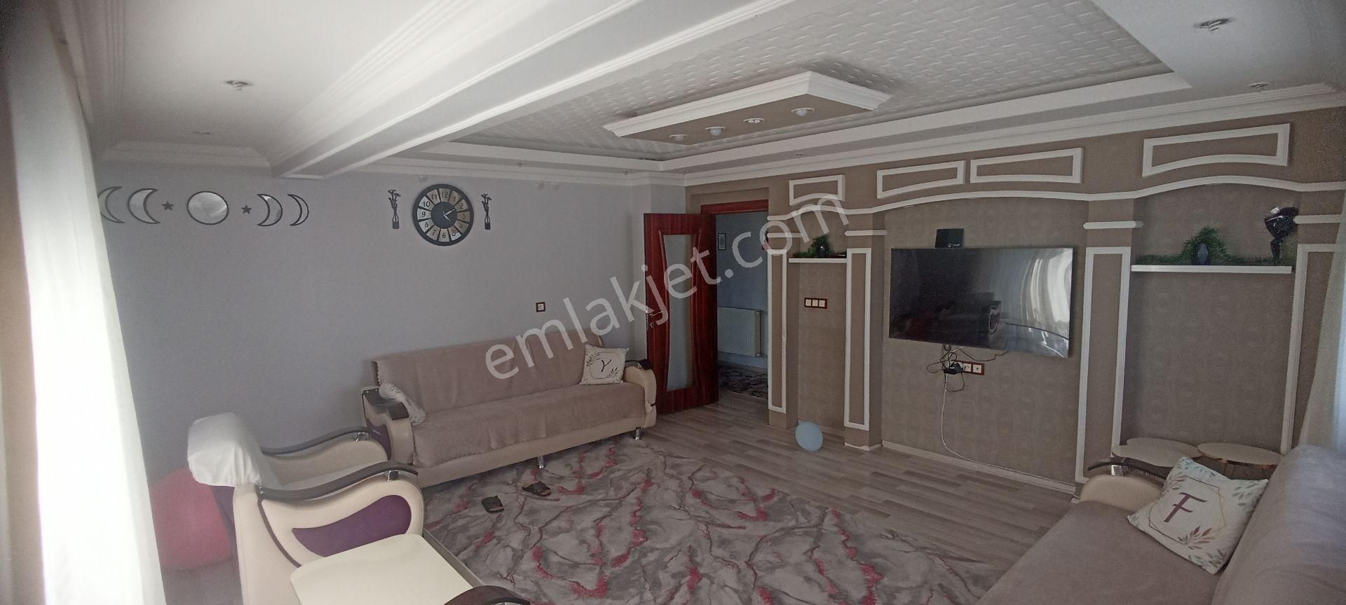 Sivas Merkez Kümbet Satılık Daire    CUMA PAZARI 3+1 FIRSAT DAİRE