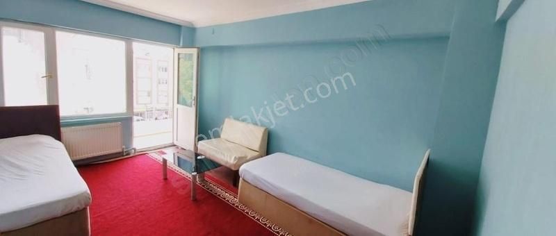 Serdivan İstiklal Kiralık Daire Sakarya'da Bayan Çalışan ve Öğrenciye Apart Oda