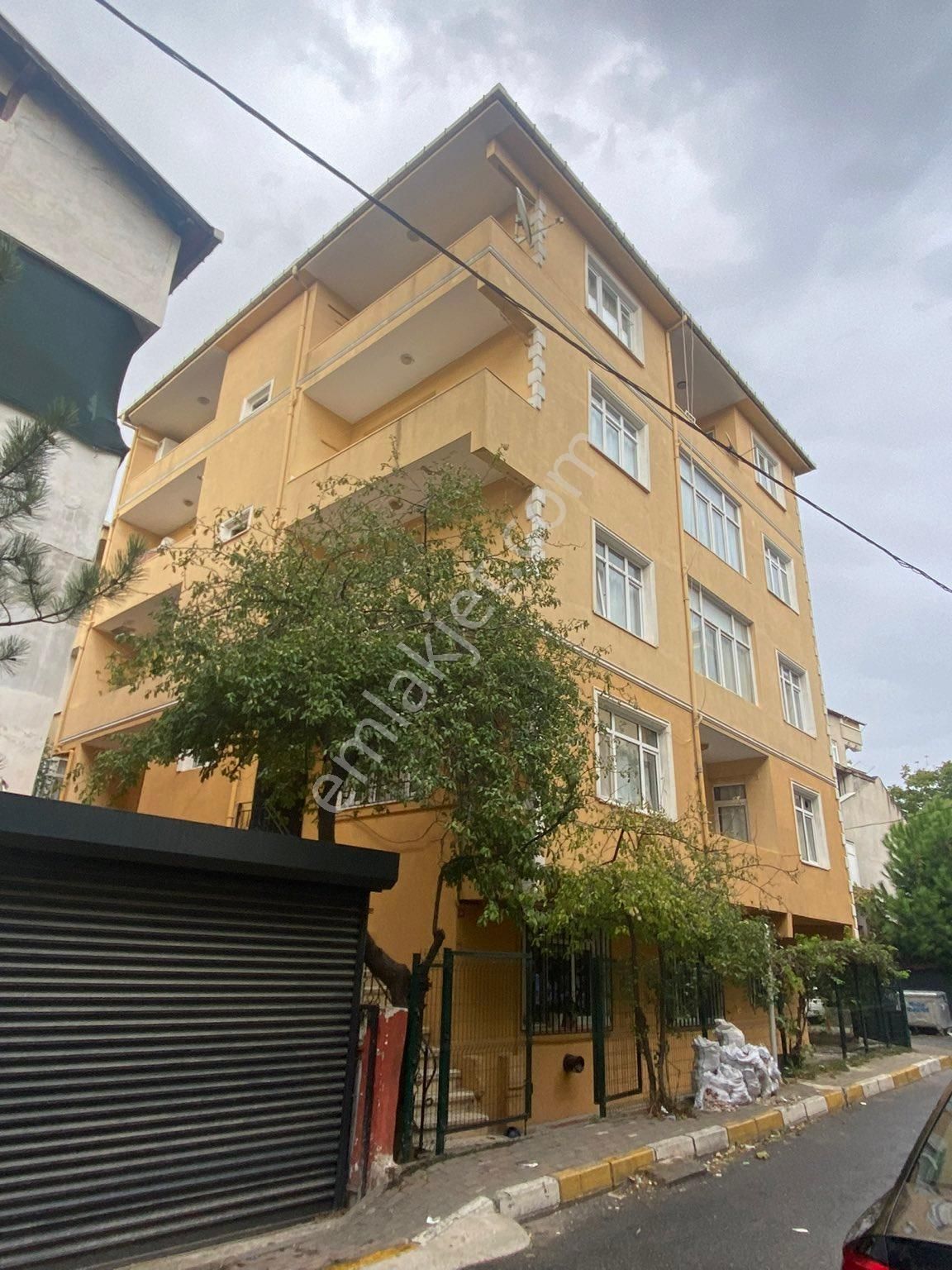 Pendik Orhangazi Satılık Daire Pendik'te Acil Satılık 3+1 Kiracılı Yatırımlık Daire! Pazarlık Vardır!