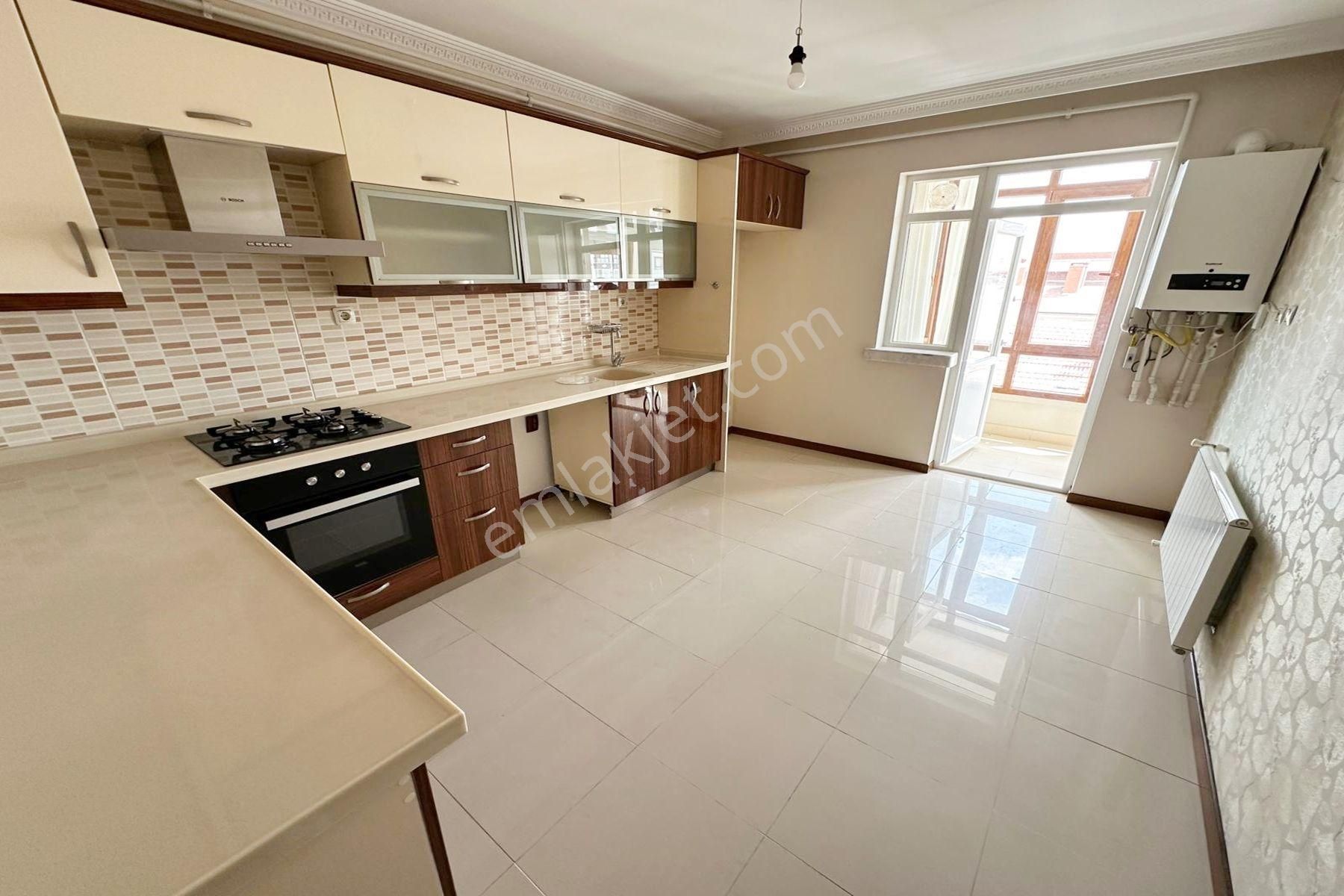 Keçiören Kuşcağız Satılık Daire  SARIKAYA' dan **HASTANE YANI-160M²-GENİŞ BALKON-ÇİFT BANYO** 4+1