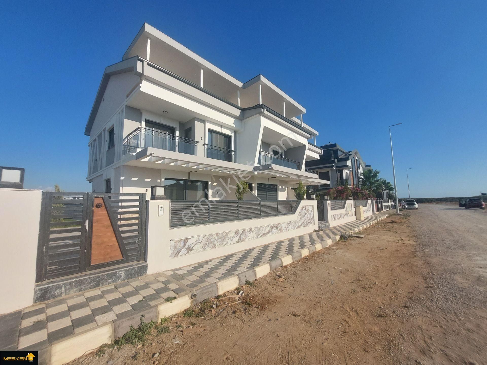 Didim Efeler Satılık Villa Didim Efeler Mah.de Müstakil Havuzlu, Sıfır Lüks Villa