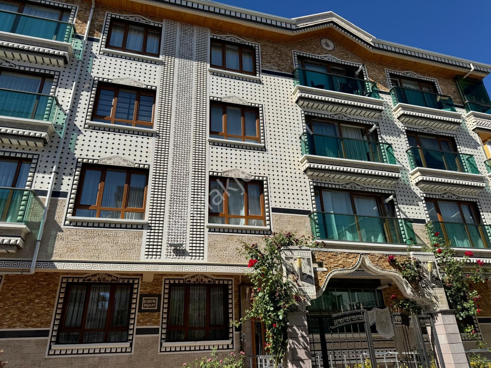 Keçiören Ufuktepe Satılık Daire  SAHİBİNDEN 3+1 MERKEZİ KONUMDA LÜKS DAİRE