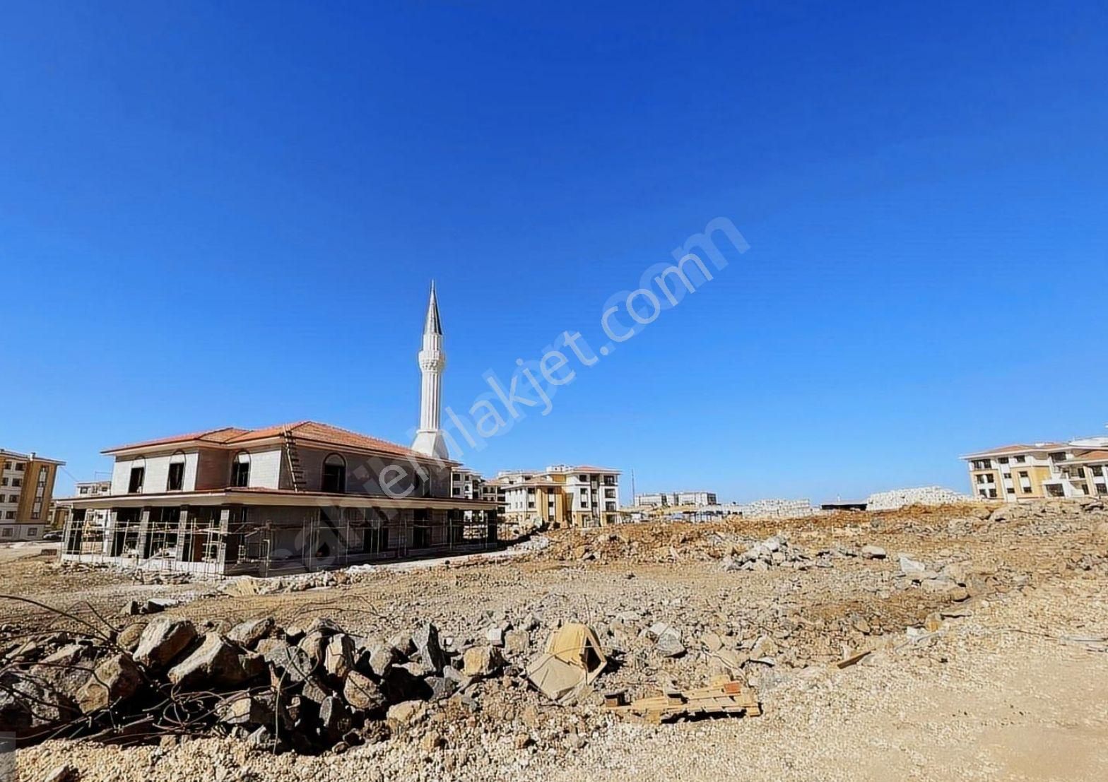 Şehitkamil Karacaburç Satılık Dükkan & Mağaza Gaziantep Şehitkamil 7.bölge1.etap 1. Kısım Toki'de Satılık 59 M2 Dükkan​