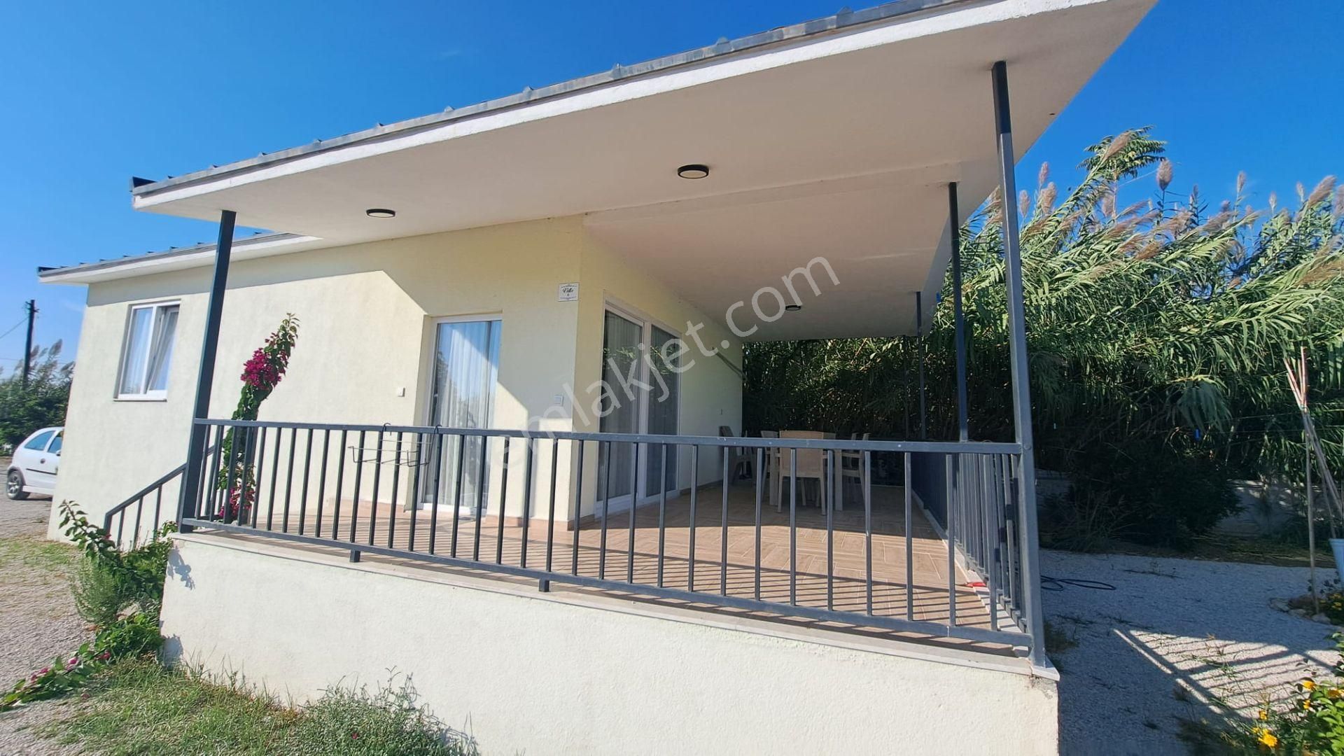 Stop’tan Foça’da 1+1 Bungalov Eşyalı Kiralık Elektrik Ve Su Ücretsiz - Görsel 10