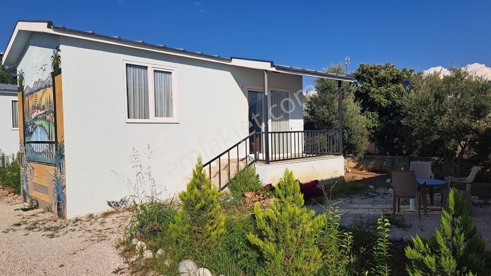 Stop’tan Foça’da 1+1 Bungalov Eşyalı Kiralık Elektrik Ve Su Ücretsiz - Görsel 9