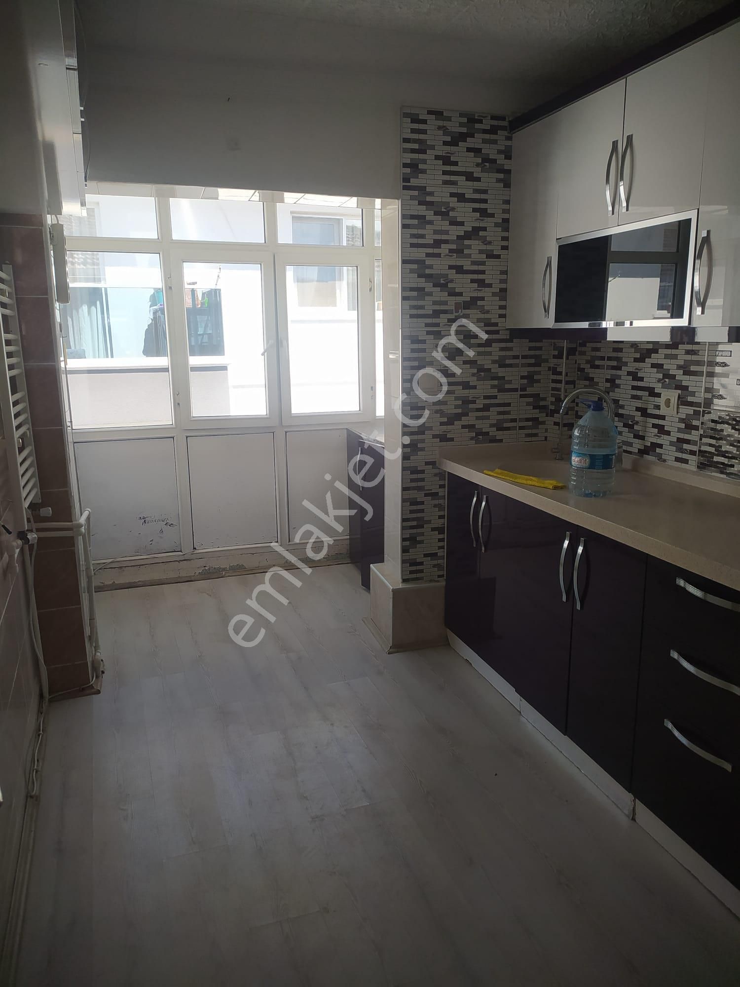 Sincan Mareşal Çakmak Satılık Daire  MÇ EMLAK'TN MAREŞAL ÇAKMAK MAH'DE 3+1 SATILIK DAİRE