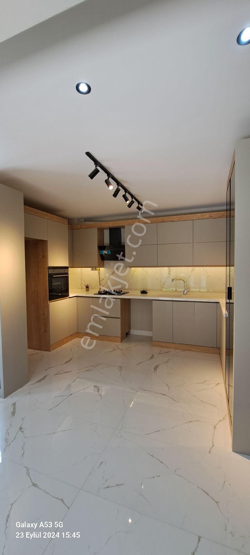 Bornova Atatürk Te Satılık 4+1 Lüks Tribleks Villalar - Görsel 5