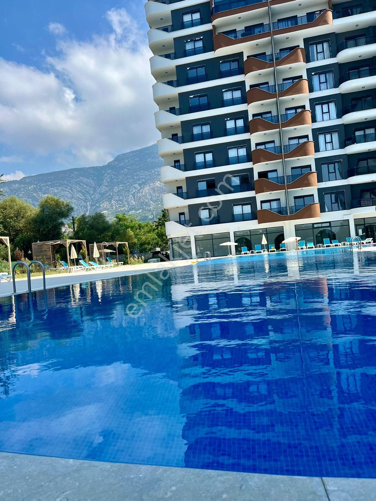 Alanya Mahmutlarda Kendine Öz Dizaynı İle Full Eşyalı Satılık Daire!!! - Görsel 14