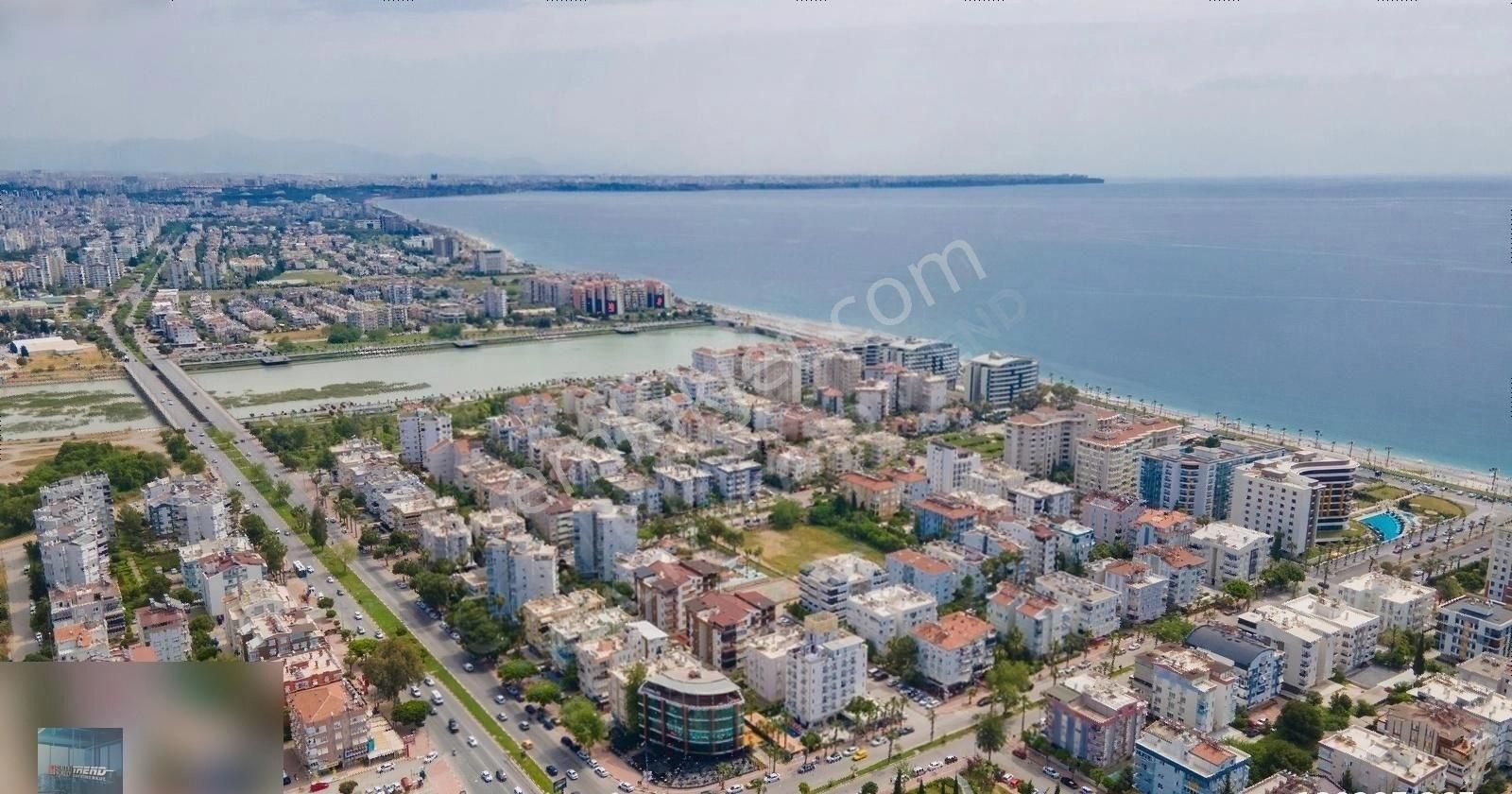 Konyaaltı Liman Satılık Daire ANTALYA KONYAALTIN DA DENİZE YÜRÜME MESAFESİ ARA KAT 3+1 DAİRE