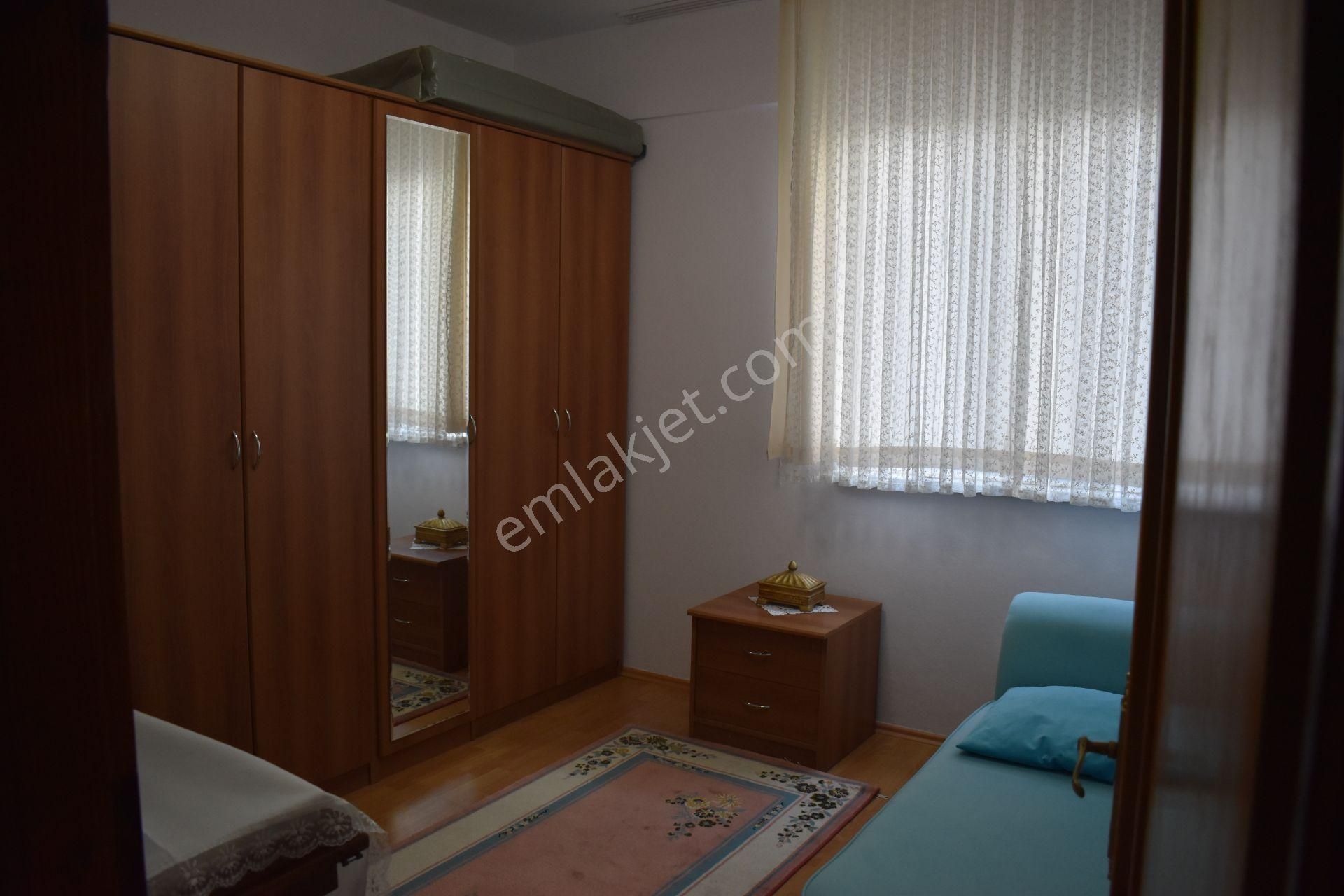 Büyükçekmece Fatih Mah İçi Lüks Yapılı Temiz Merkezi Geniş 2+1 Satılık Daire - Görsel 21