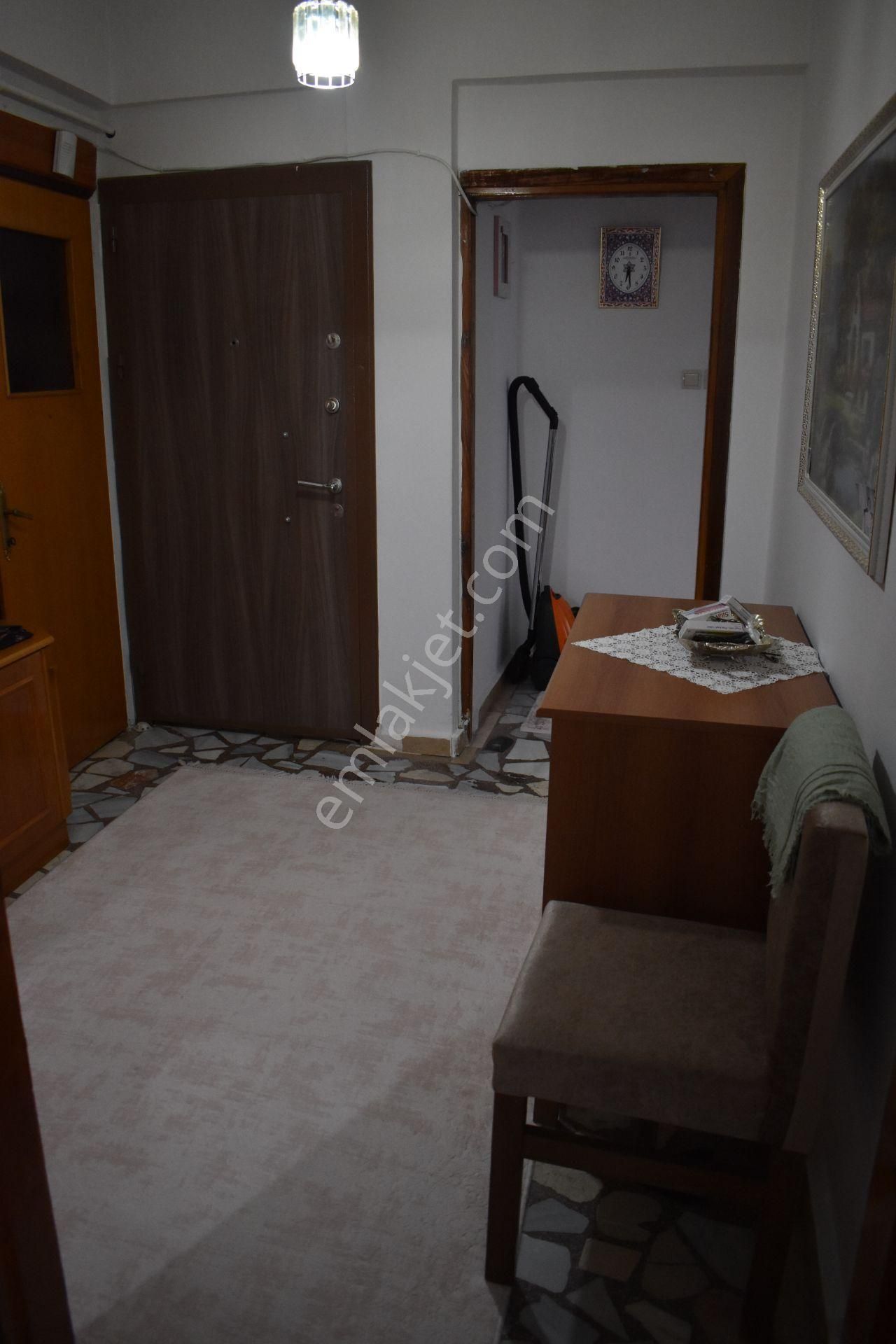 Büyükçekmece Fatih Mah İçi Lüks Yapılı Temiz Merkezi Geniş 2+1 Satılık Daire - Görsel 29