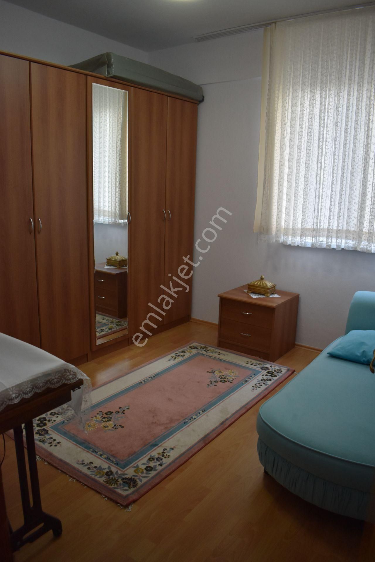 Büyükçekmece Fatih Mah İçi Lüks Yapılı Temiz Merkezi Geniş 2+1 Satılık Daire - Görsel 23