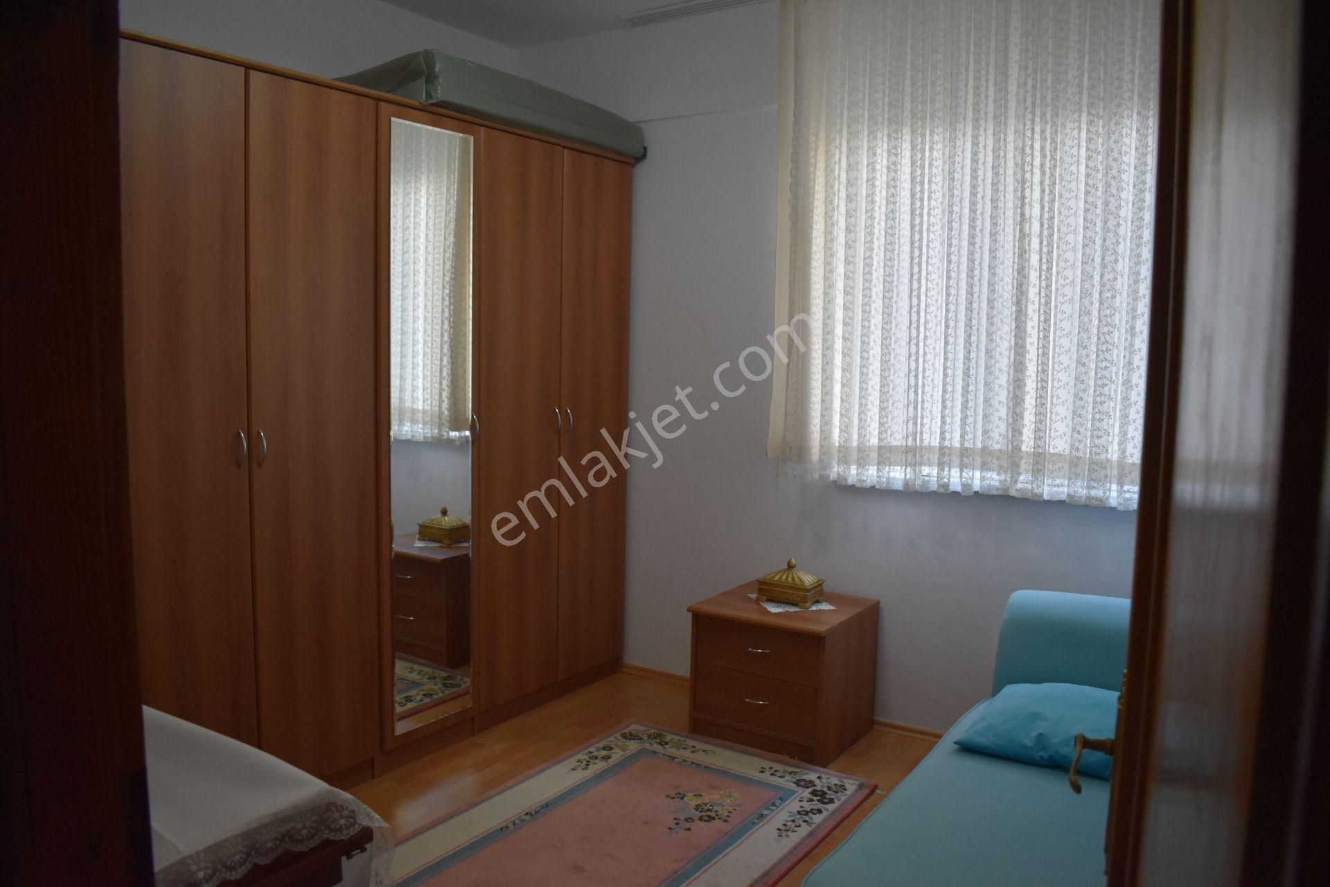 Büyükçekmece Fatih Mah İçi Lüks Yapılı Temiz Merkezi Geniş 2+1 Satılık Daire - Görsel 22