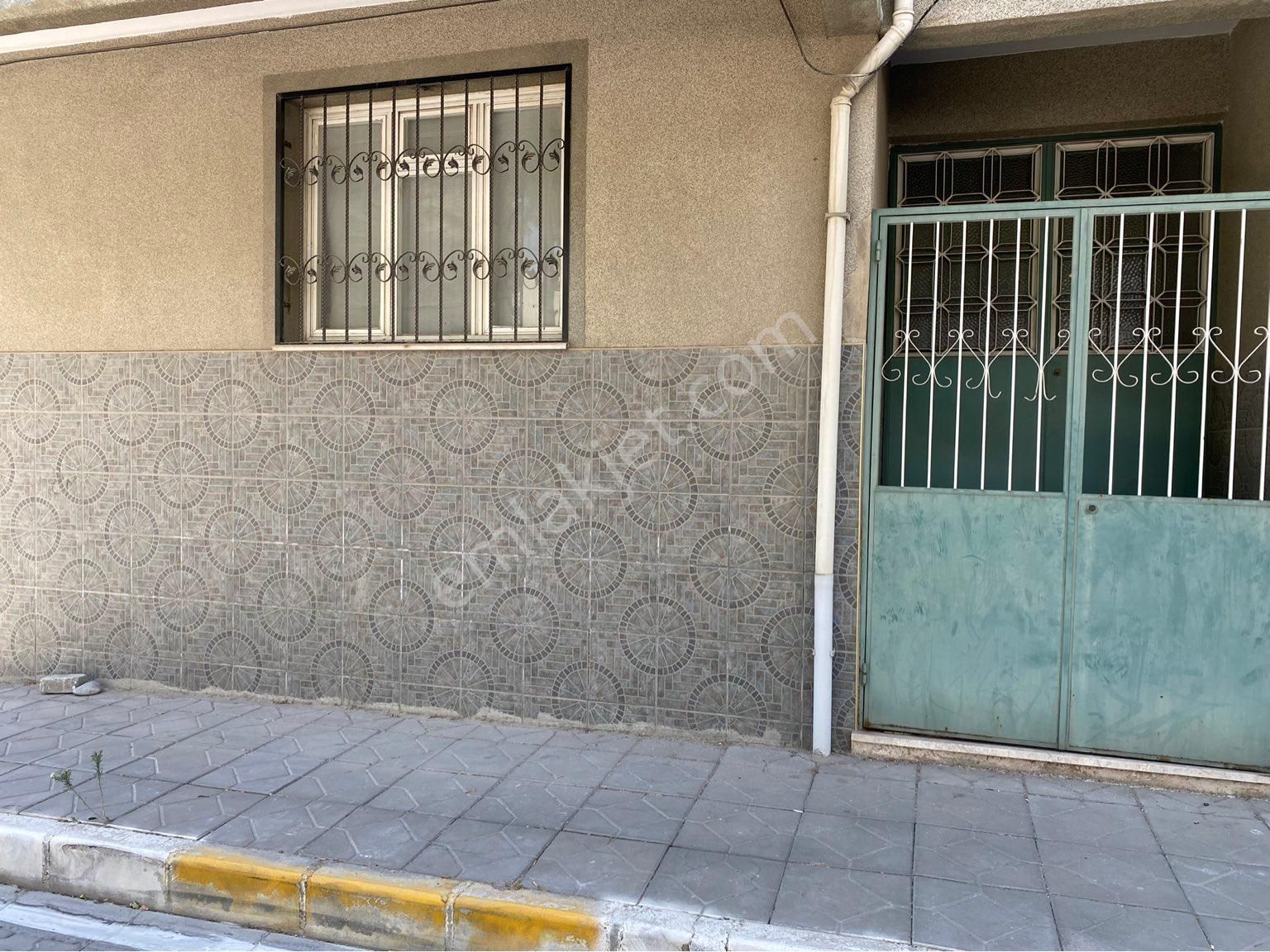 Söke Atatürk Kiralık Depo Söke Atatürk Mh Korunaklı Rahat Yükleme Veya İndirme Yapılabilir Kiralık Depo