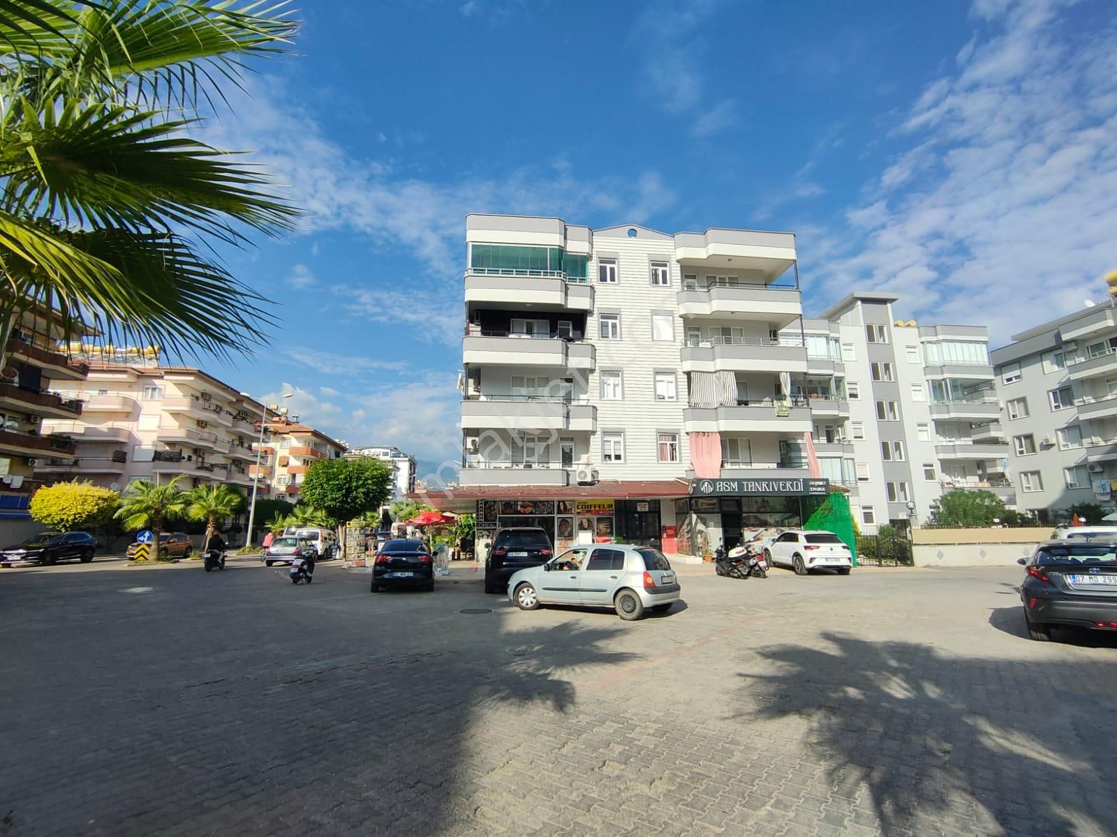 Alanya Oba Kiralık Daire  SAKOLIFE GAYRİMENKULDEN OBA MAH. 2+1 ESYALI KİRALIK DAİRE