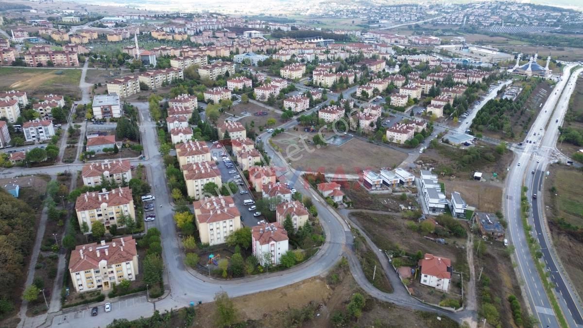 Adapazarı 15 Temmuz Camili Satılık Daire REMAX CAN GEDİK'TEN CAMİLİ'DE 3+1 SATILIK DAİRE