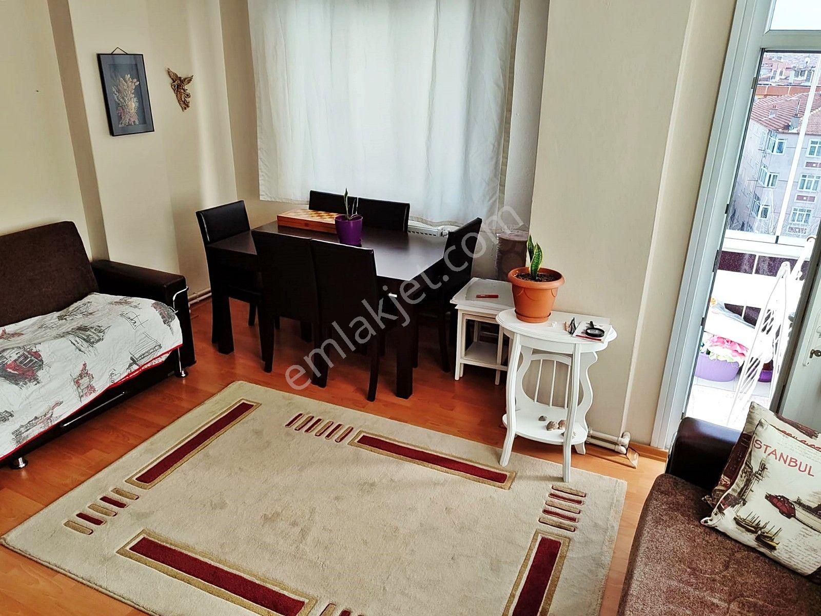 Güngören Güneştepe Satılık Daire  GÜNEŞTEPE MAHALLESİ NDE SATILIK 2+1 LÜKS DAİRE