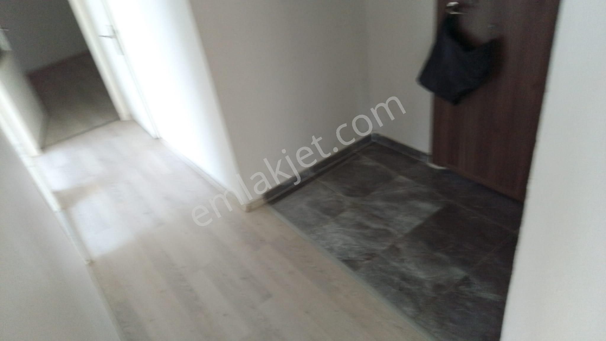 Gemlik İstiklal Cad.üzeri Kiralık Daire 3+1 Arakat Merkezi Yerde Sahile Yakın - Görsel 23