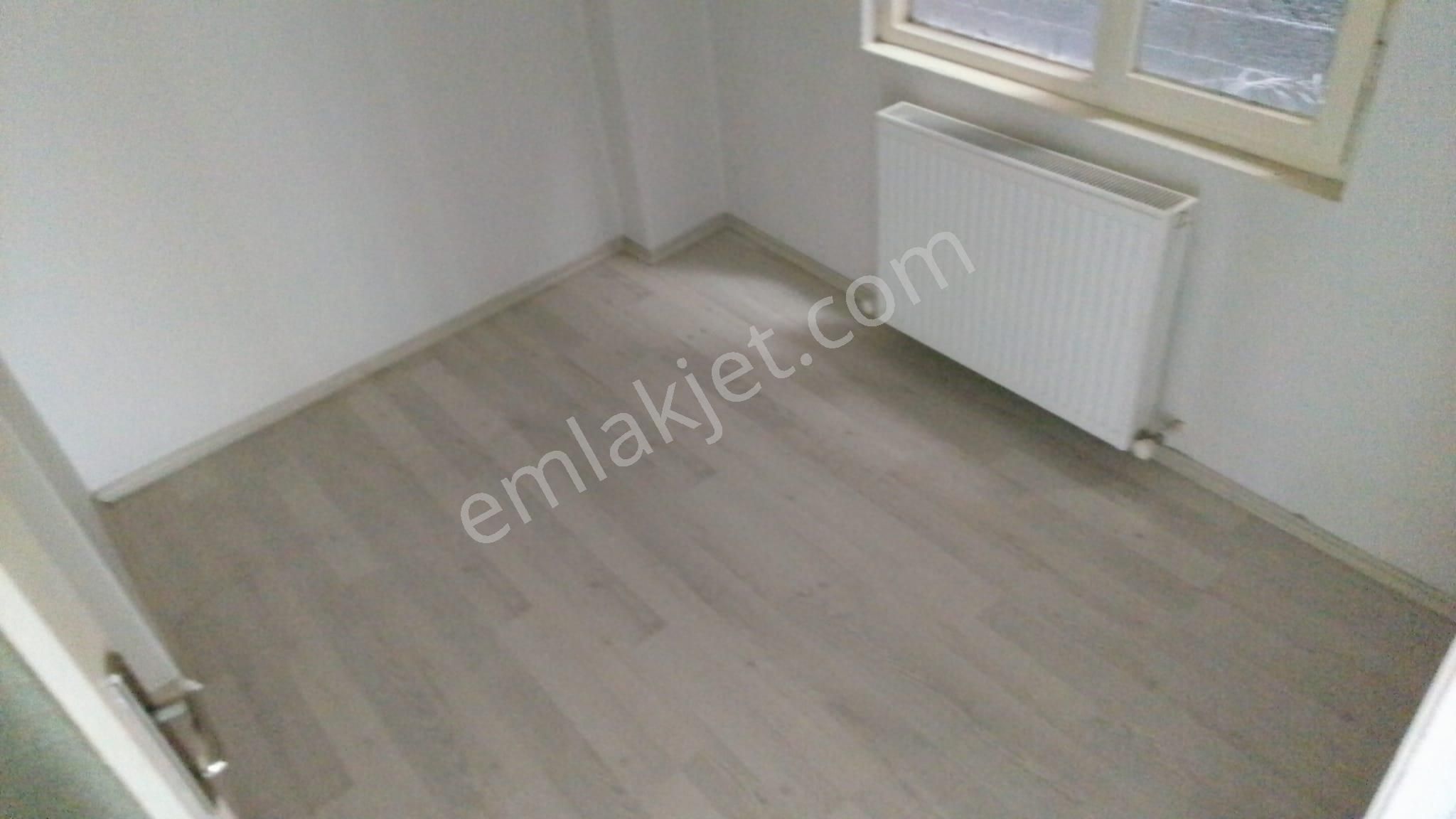 Gemlik İstiklal Cad.üzeri Kiralık Daire 3+1 Arakat Merkezi Yerde Sahile Yakın - Görsel 22