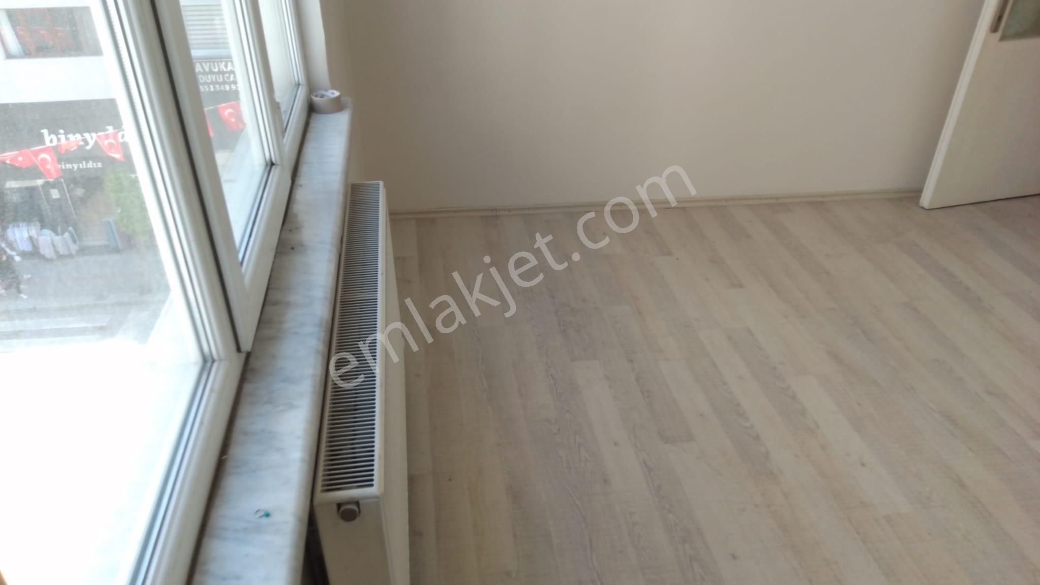 Gemlik İstiklal Cad.üzeri Kiralık Daire 3+1 Arakat Merkezi Yerde Sahile Yakın - Görsel 21