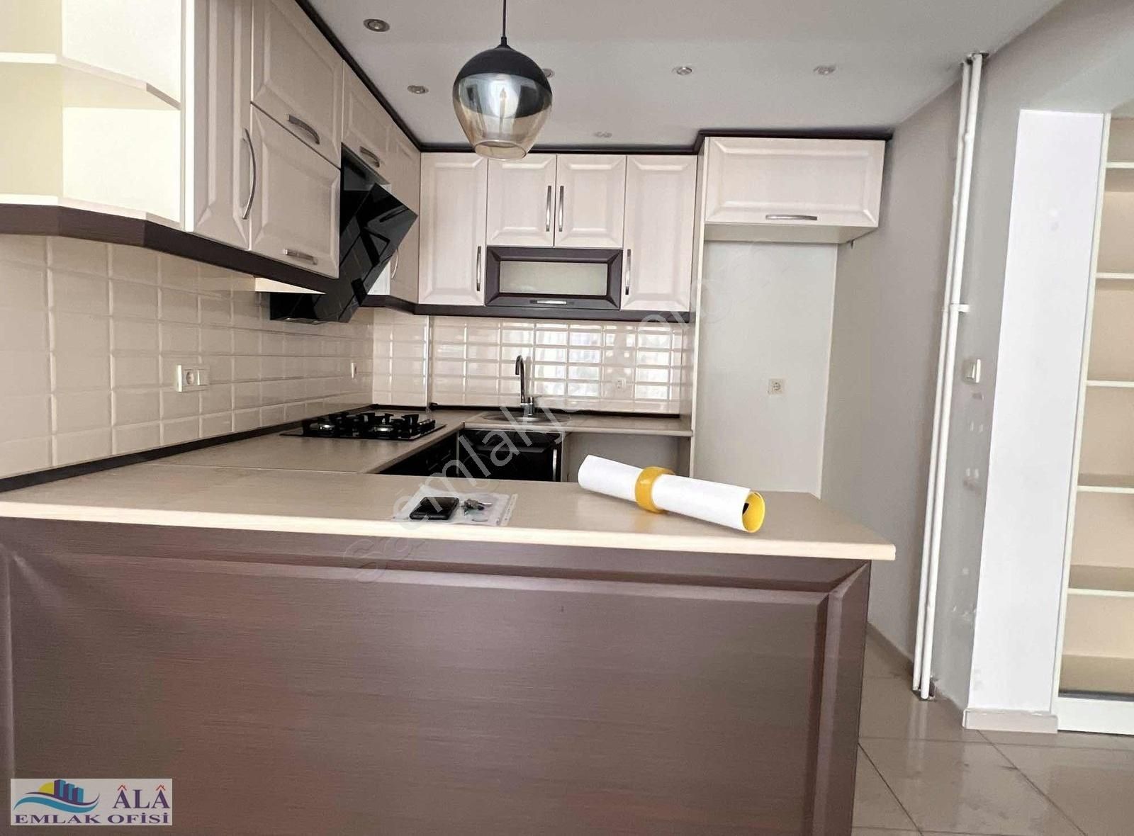 Konak Piri Reis Satılık Daire İNÖNÜ CADDESİNDE 2+1 BAKIMLI SATILIK DAİRE