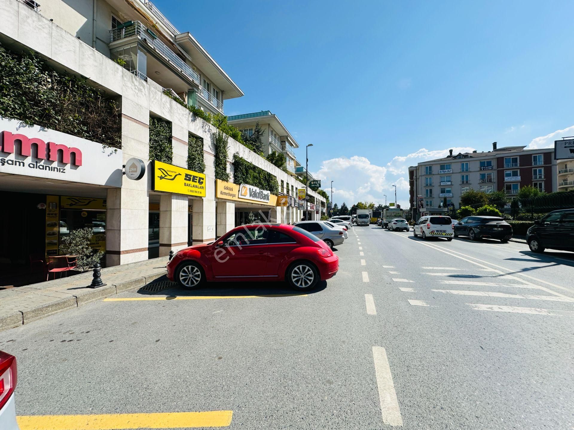 Eyüpsultan Göktürk Merkez Satılık Dükkan & Mağaza  Göktürk'te İstanbul Caddesi'nde 135m2 satılık düz giriş dükkan