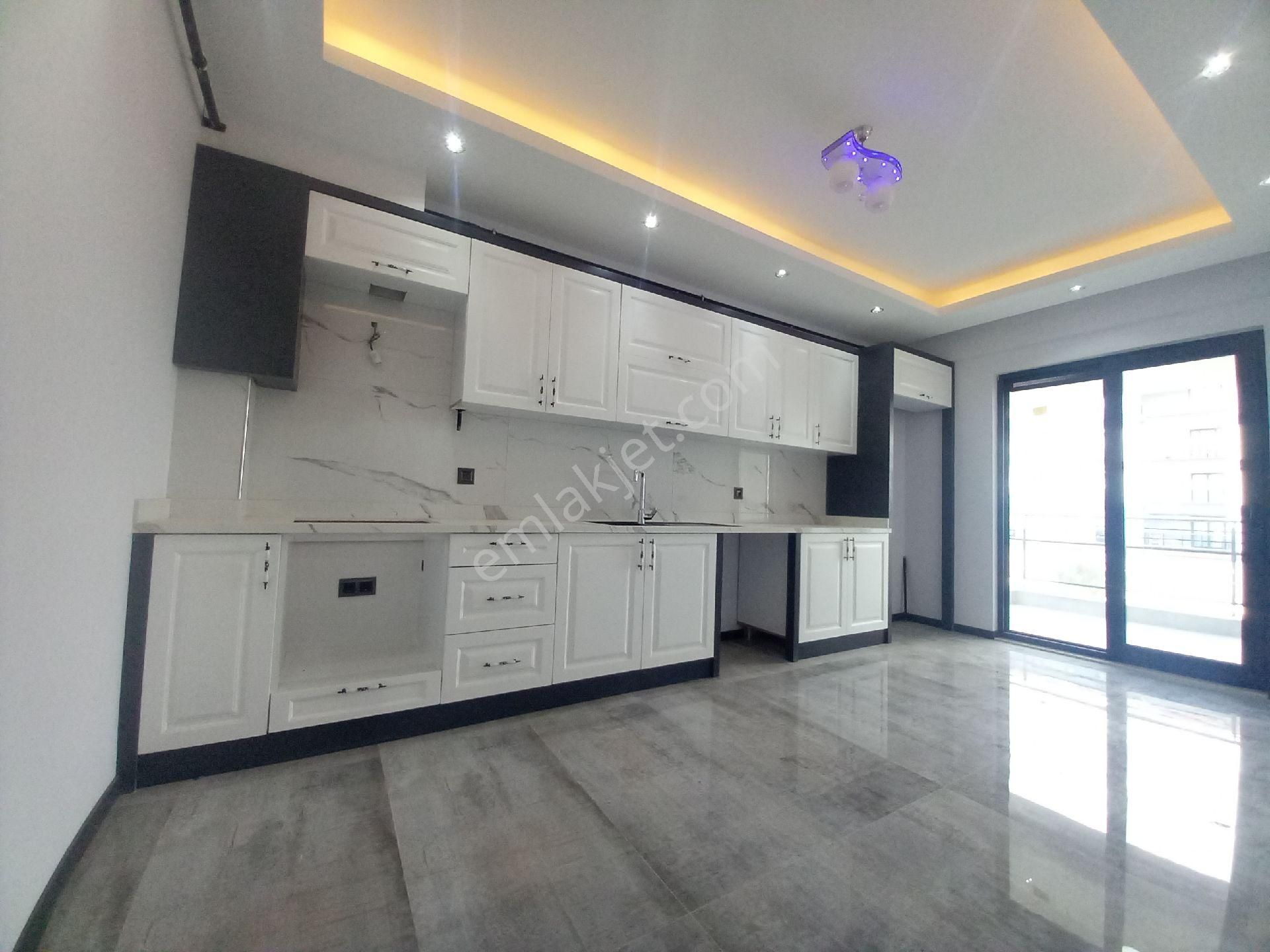 Merkezefendi Karahasanlı Satılık Daire KARAHASANLI SATILIK 3+1 ,145m2 DAİRELER 