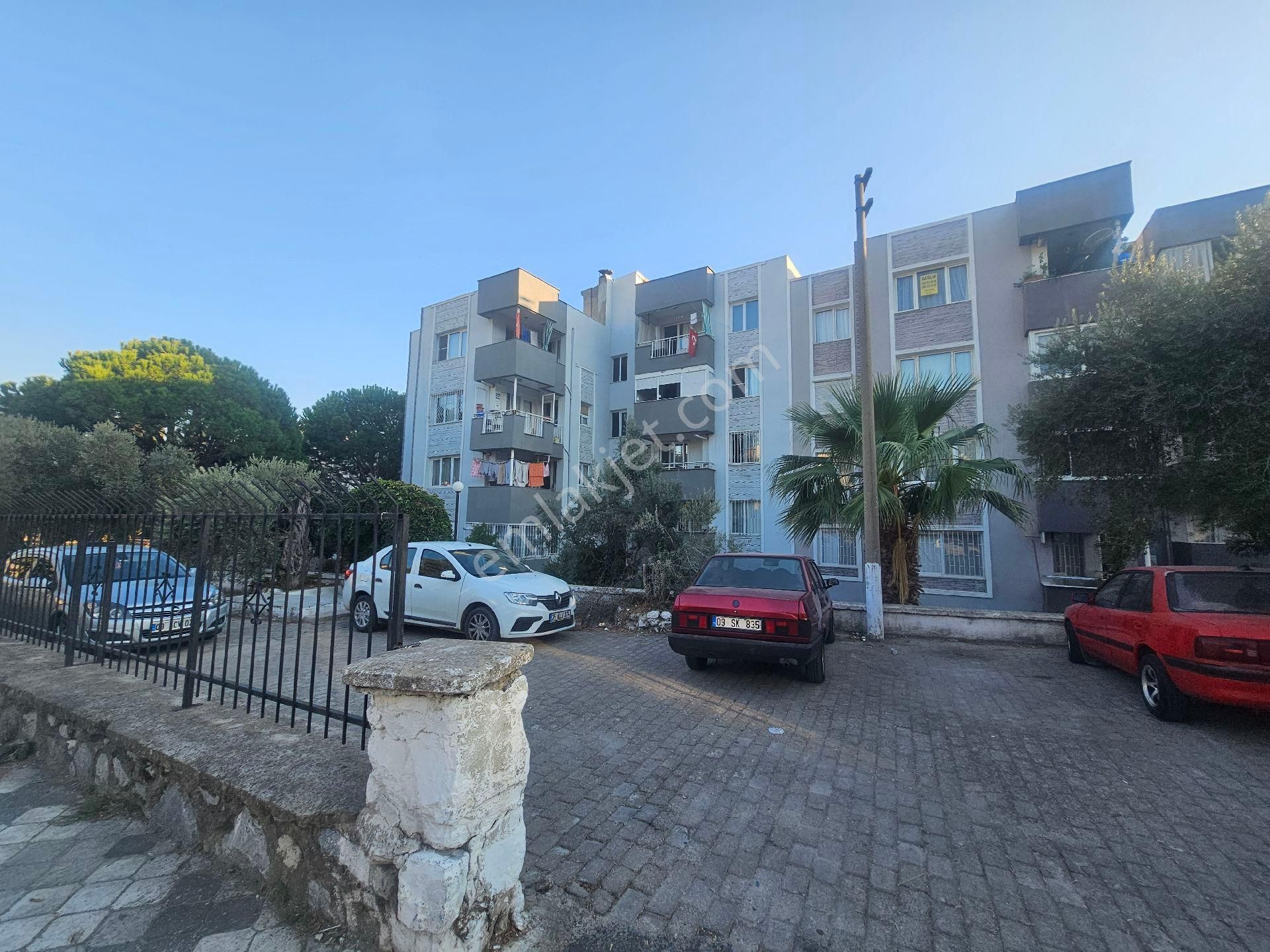 Söke Emlak Ofisisınden Yenikentte Satılık Daire - Görsel 4